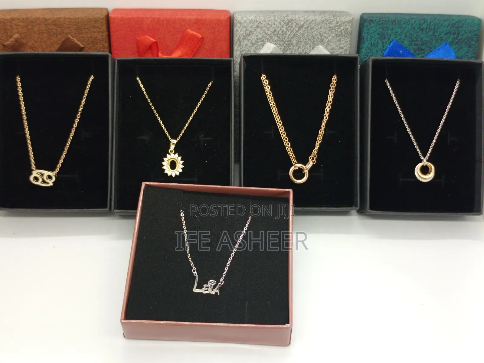 Beautiful Casual Ladies Neck Chains