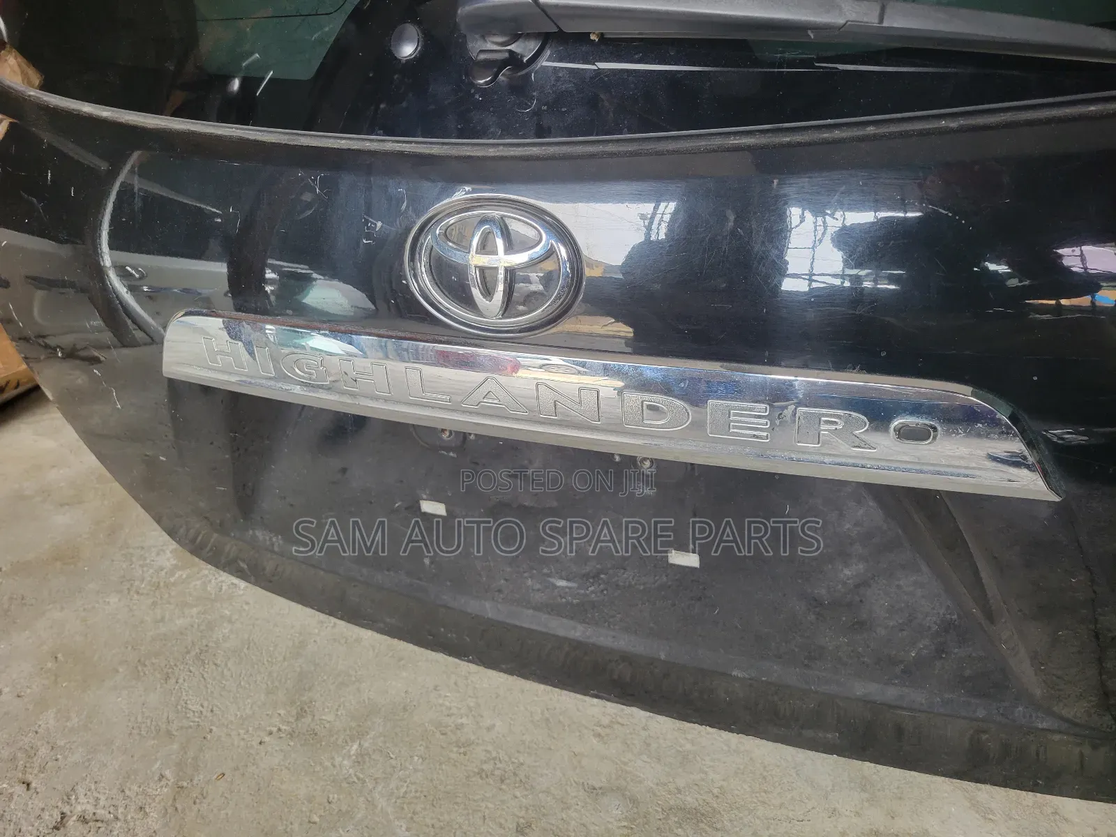Toyota Highlander 2012 Model Complete Booth Neat One
