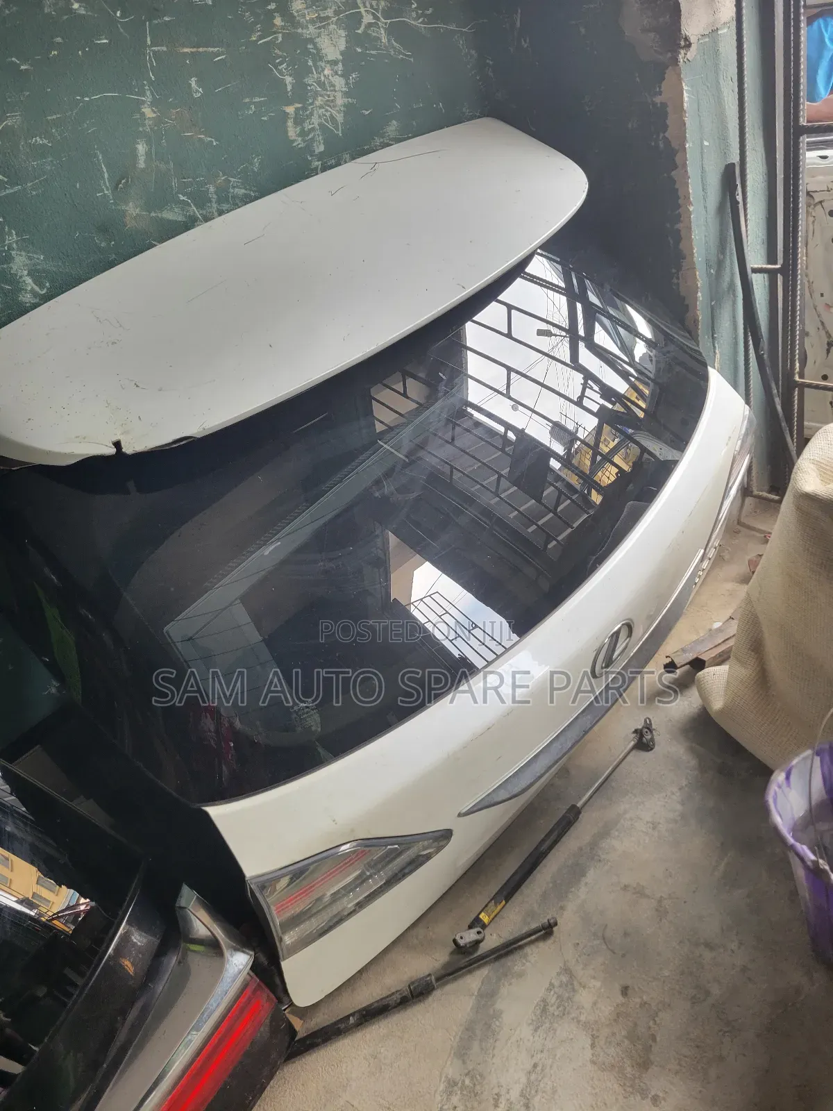 Lexus Rx 350 2012 Model Complete Booth Neat One