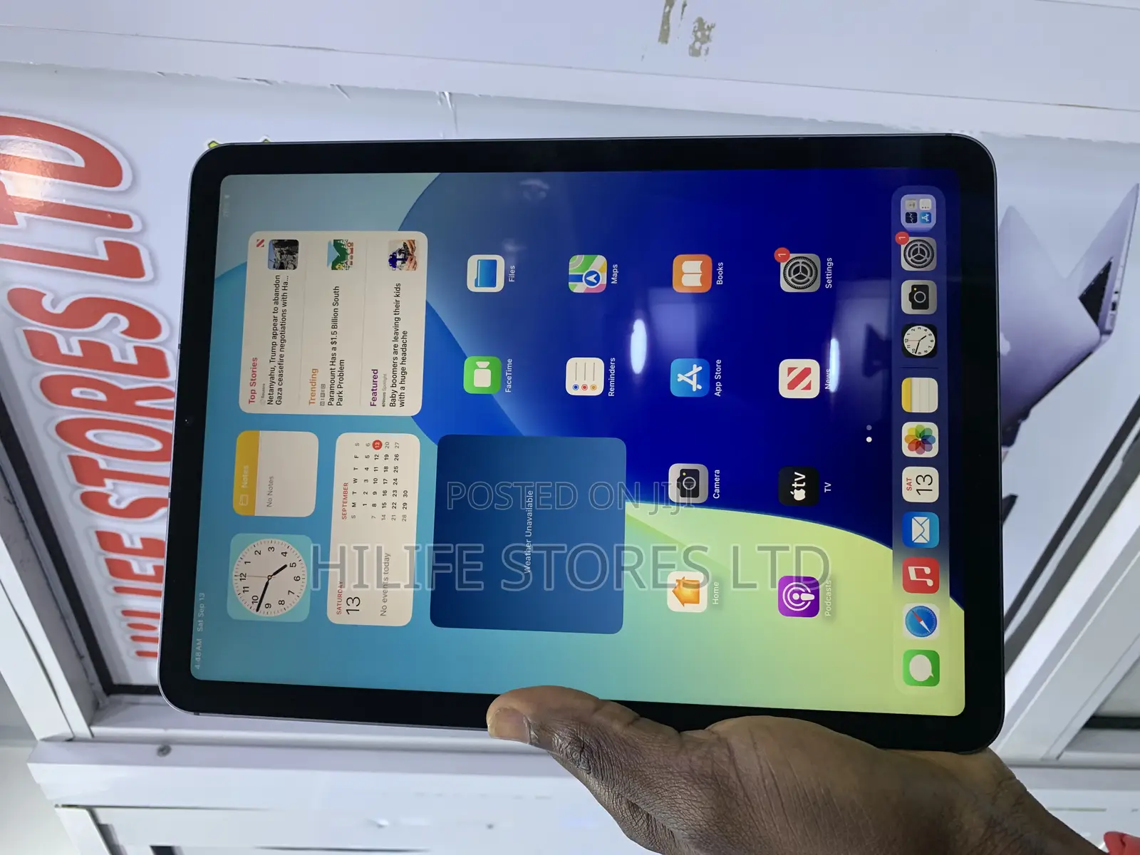 Apple iPad Air (2022) 64 GB Gray