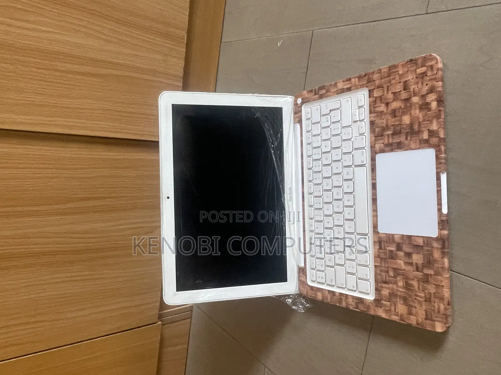 Laptop Apple MacBook Pro 2009 4GB Intel Core 2 Duo HDD 500GB