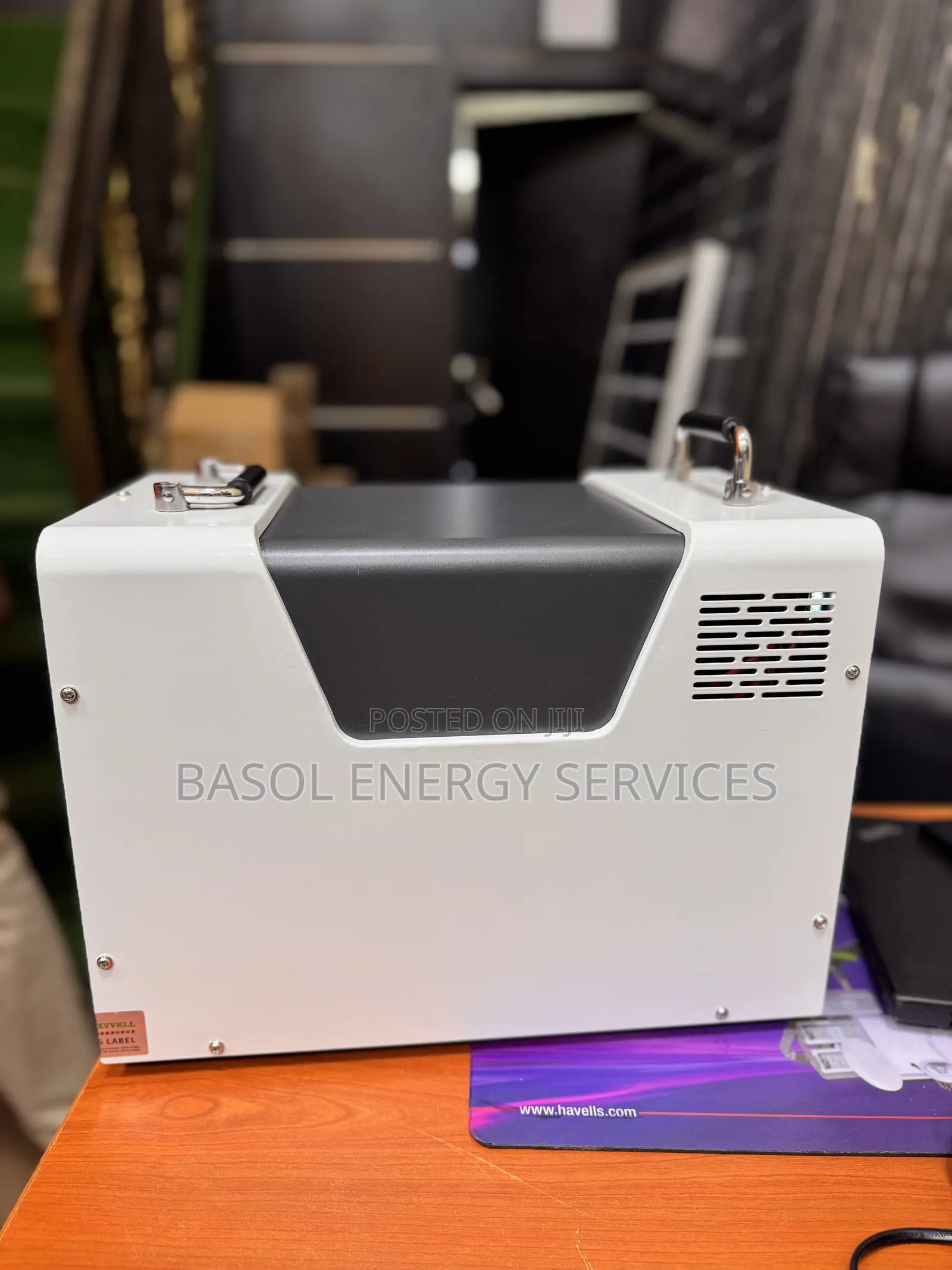 1000w Solar Generator  With 1.28kwh Lithium