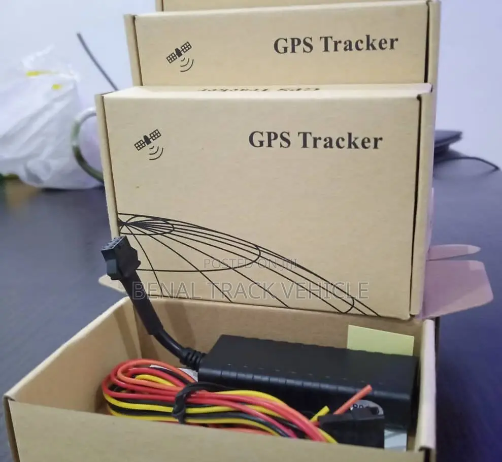 Benal Car GPS Tracker: Control Your Fleet, Cut Your Costs.