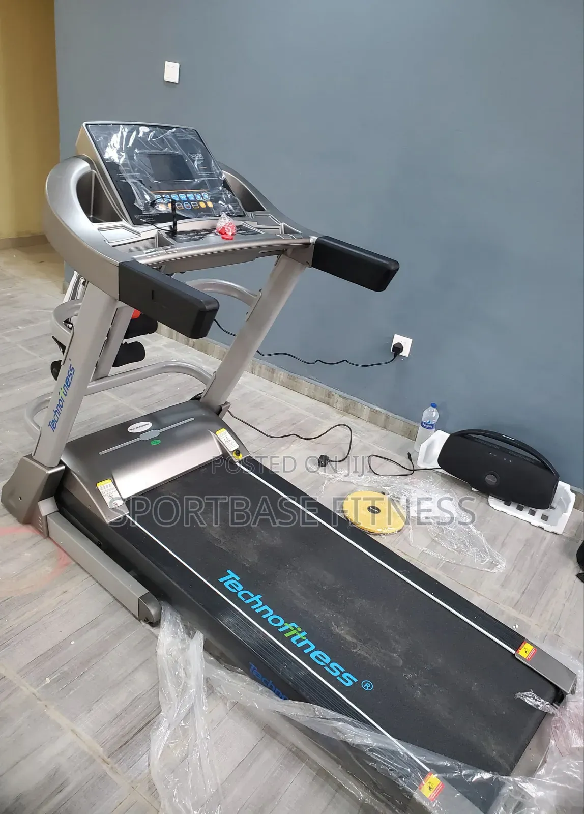 3hp Technofitness Treadmill