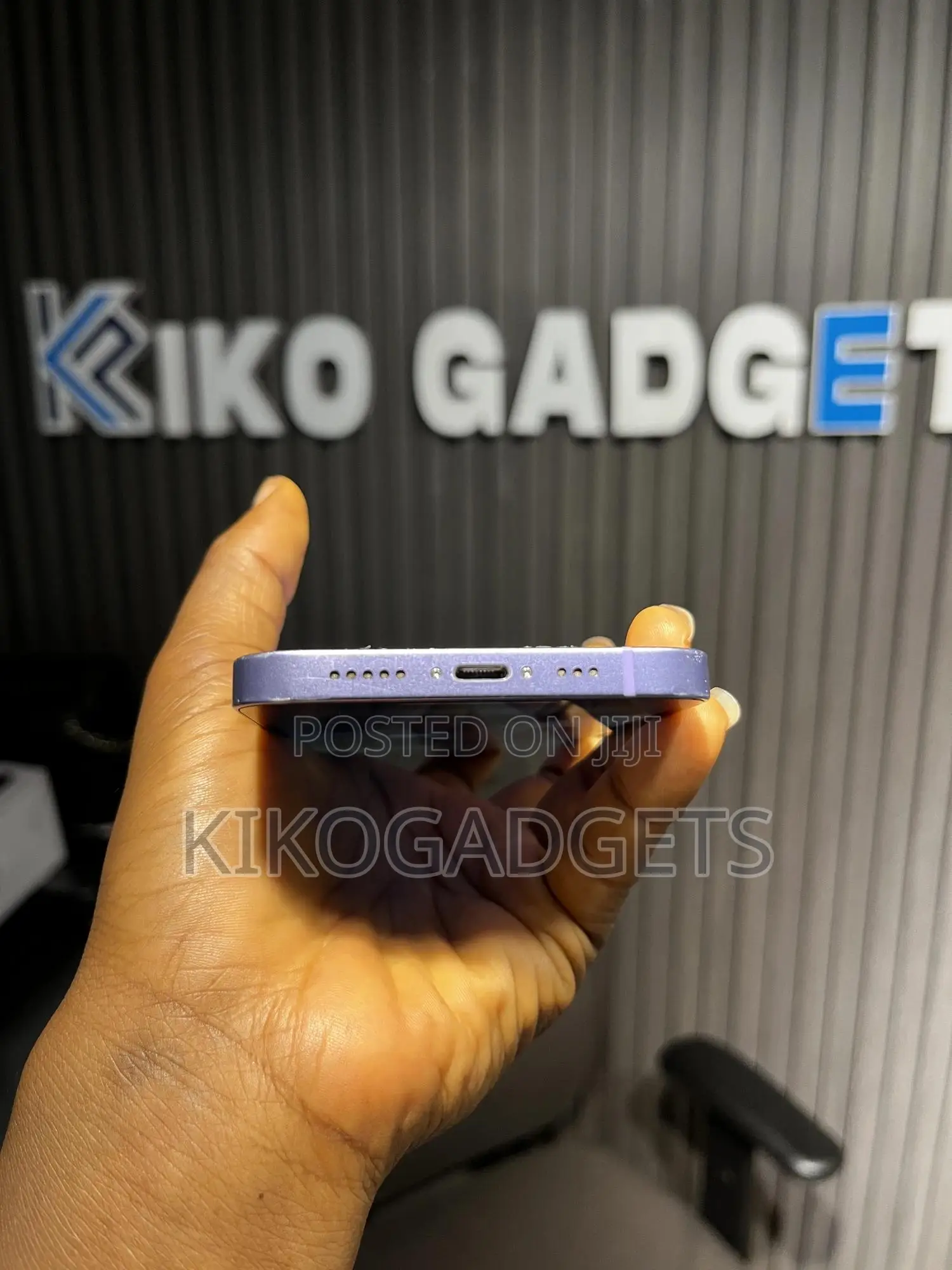 Apple iPhone 12 64 GB Purple