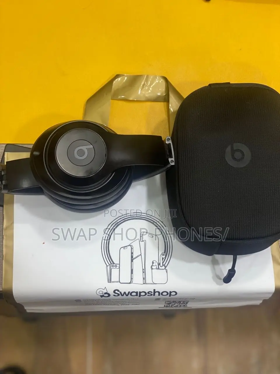Beats Solo 4 Wireless Headphones- Perfect Condition