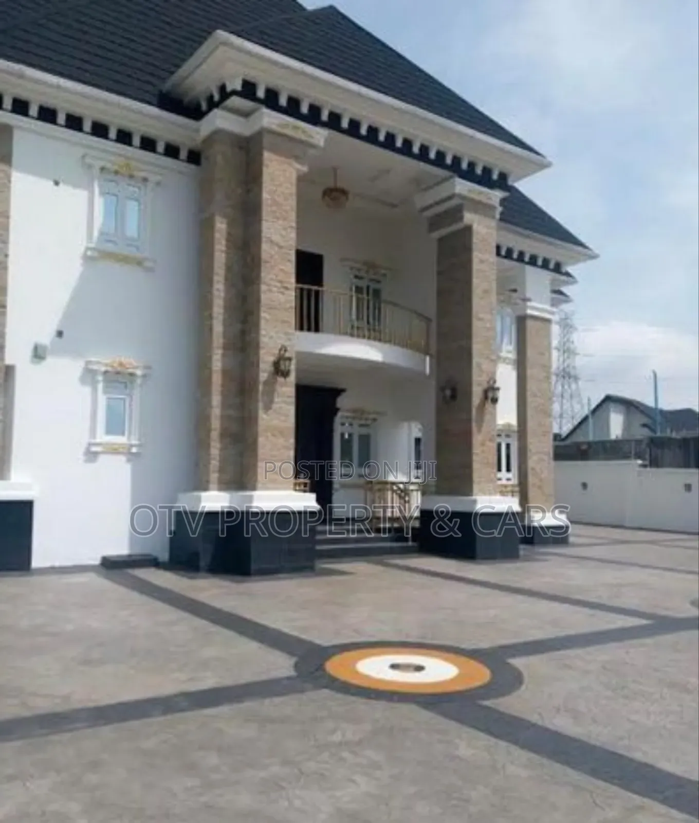 Furnished 7bdrm Mansion in Katampe Extension for sale