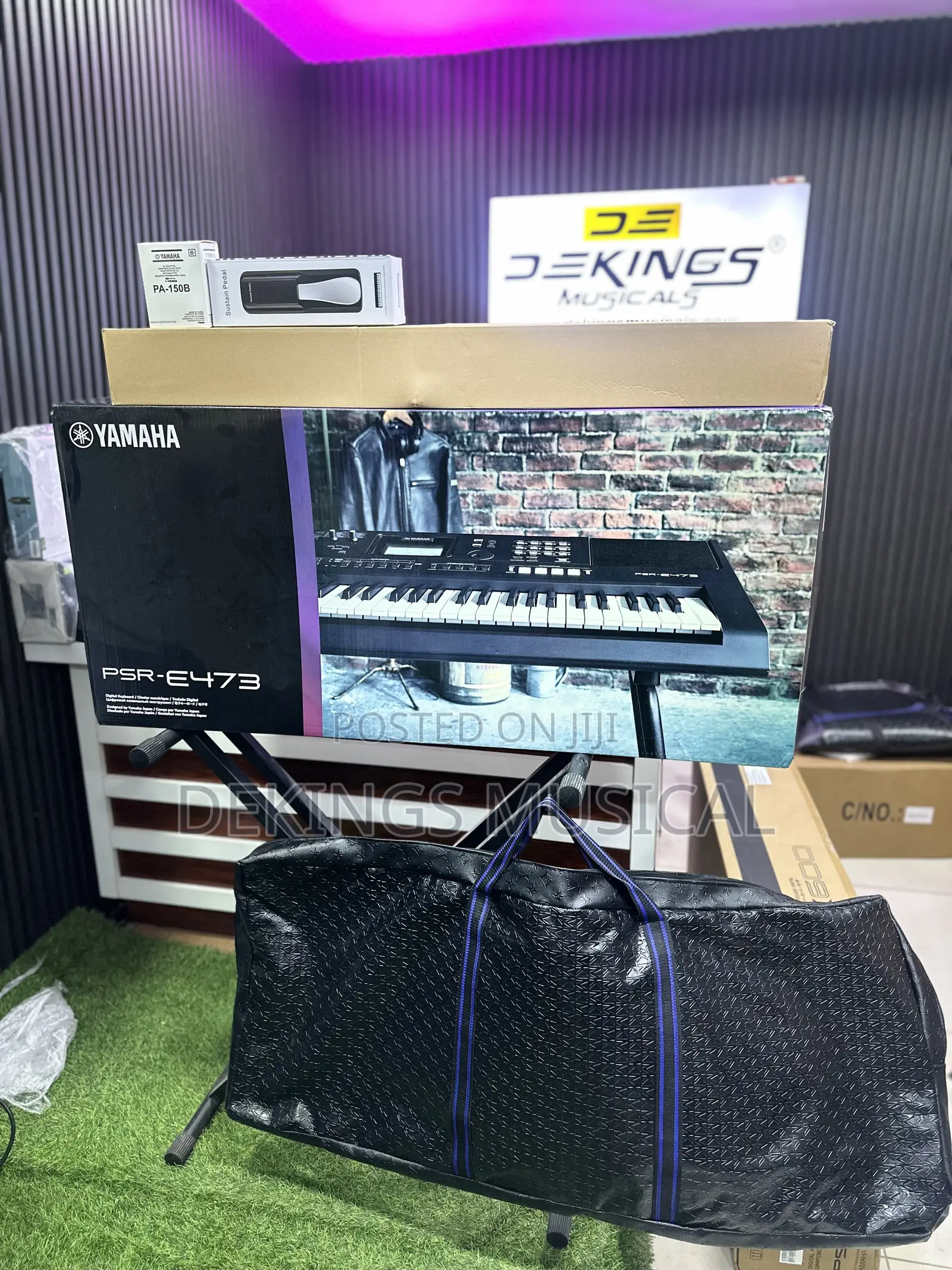 Yamaha PSR-E473 Keyboard Bundle - Stand, Seat, Bag Sustain Pedal