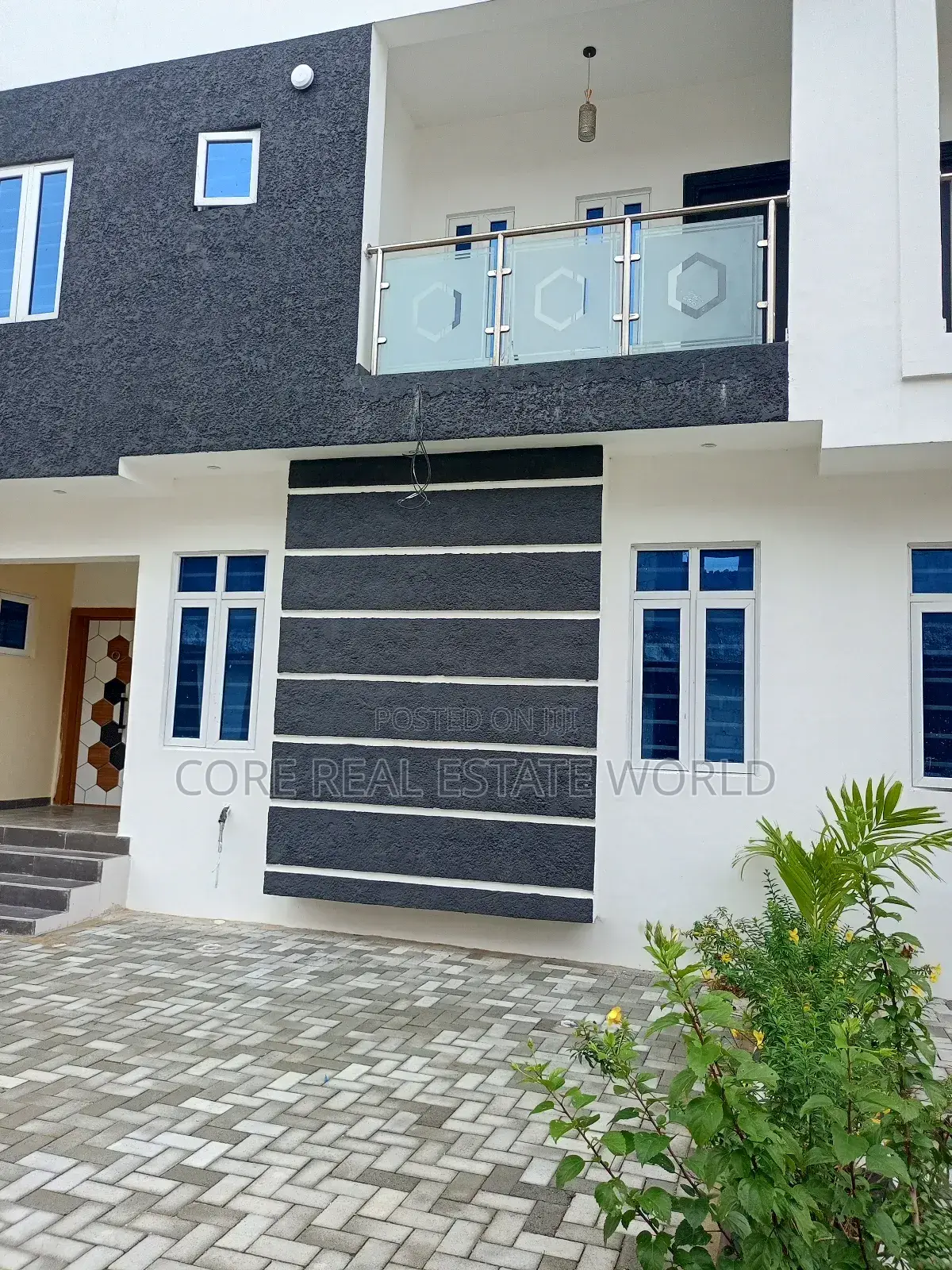 Furnished 4bdrm Apartment in Ado / Ajah for sale