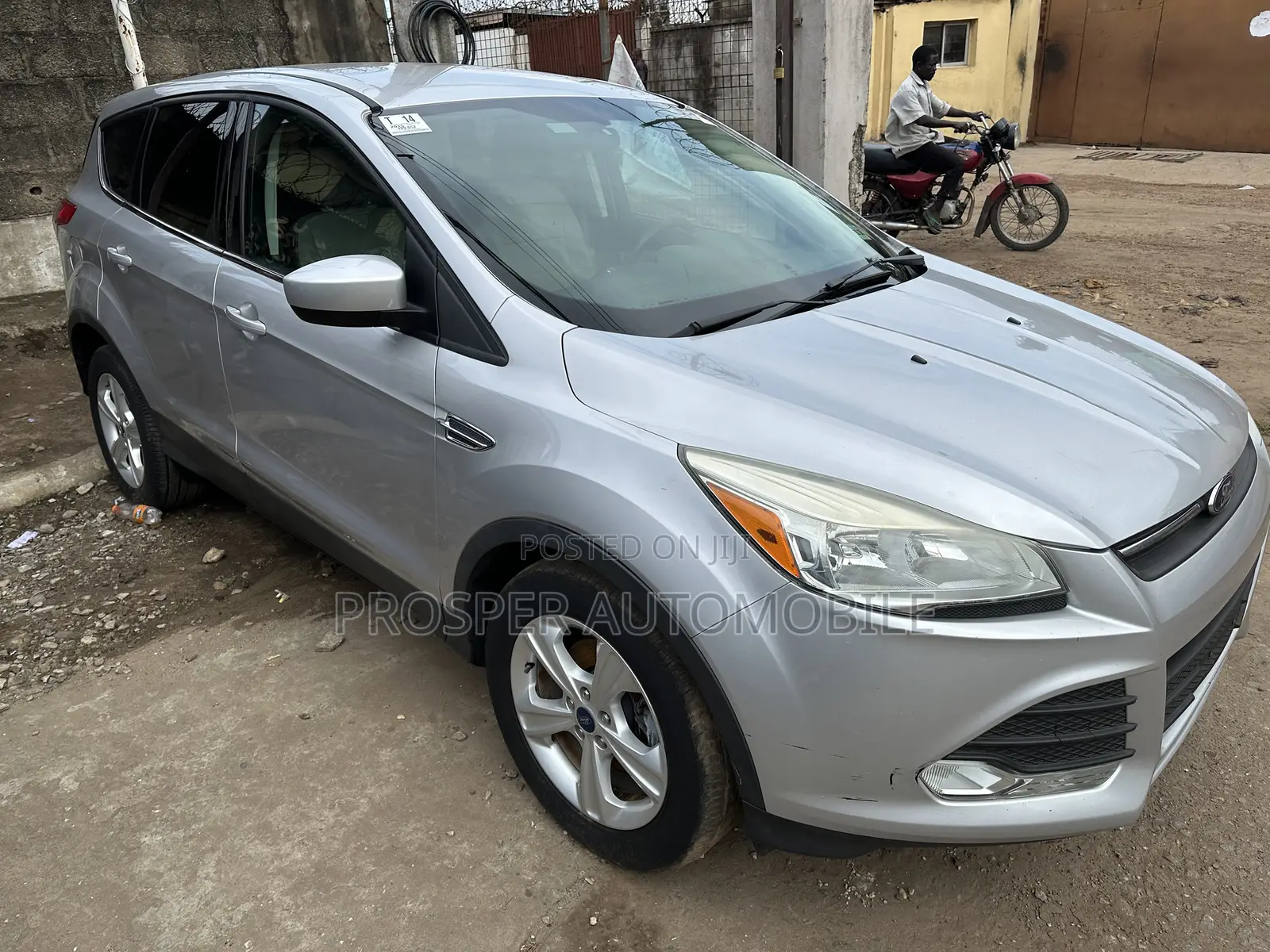 Ford Escape SE 4dr SUV (1.6L 4cyl Turbo 6A) 2015 Silver