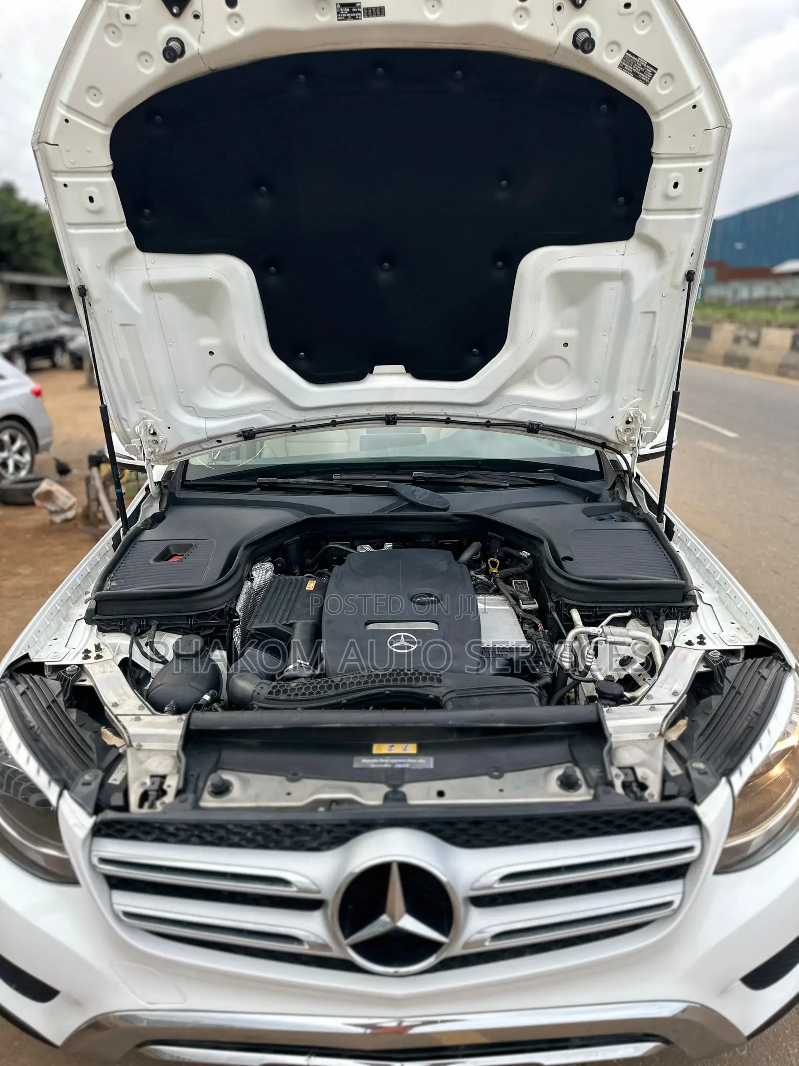 Mercedes-Benz GLC-Class 2017 White