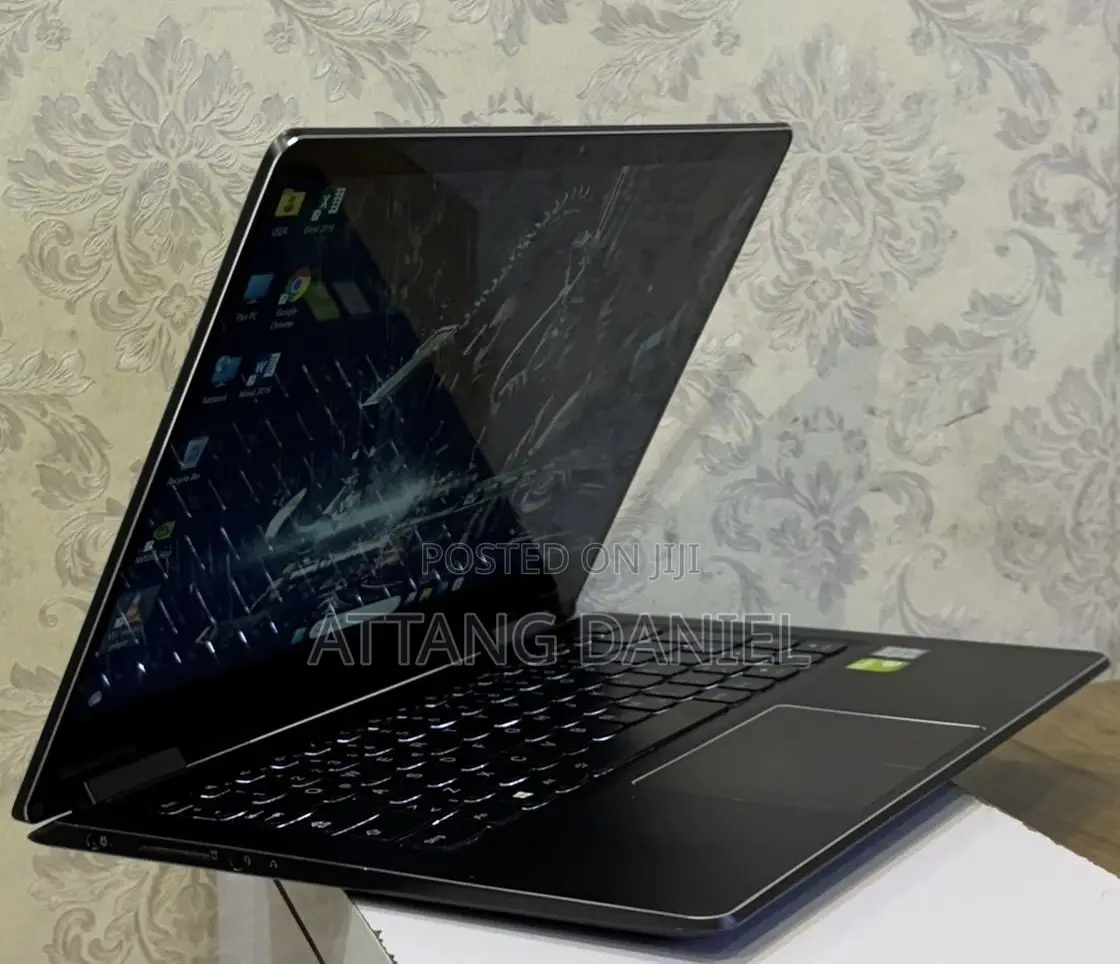 Laptop Lenovo Yoga 710 8GB Intel Core I7 SSD 256GB
