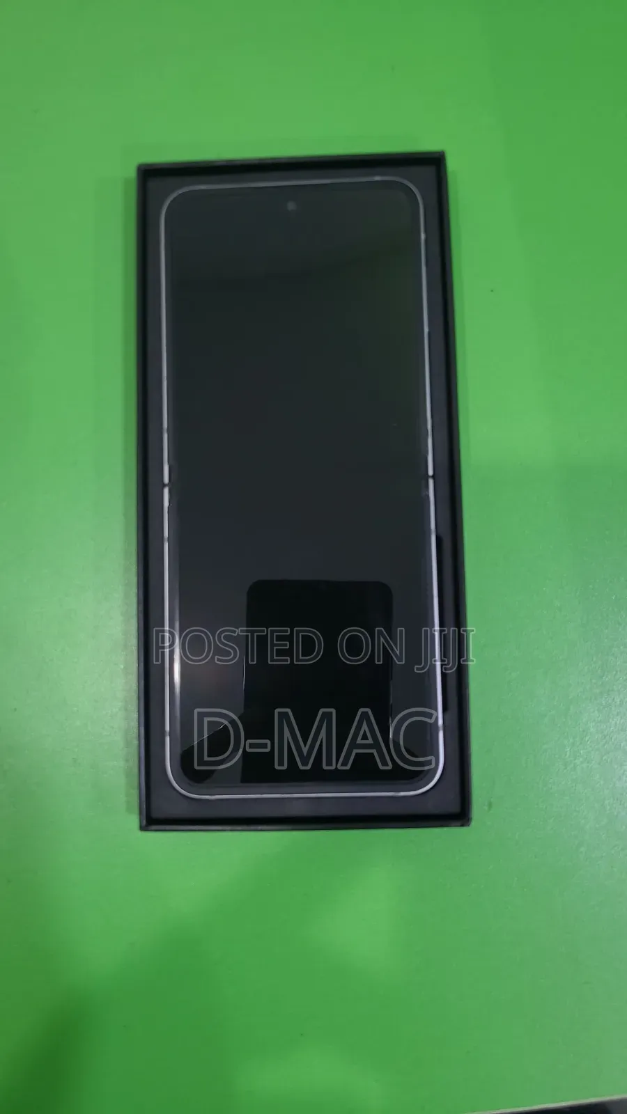 Samsung Galaxy Z Flip6 256 GB Silver