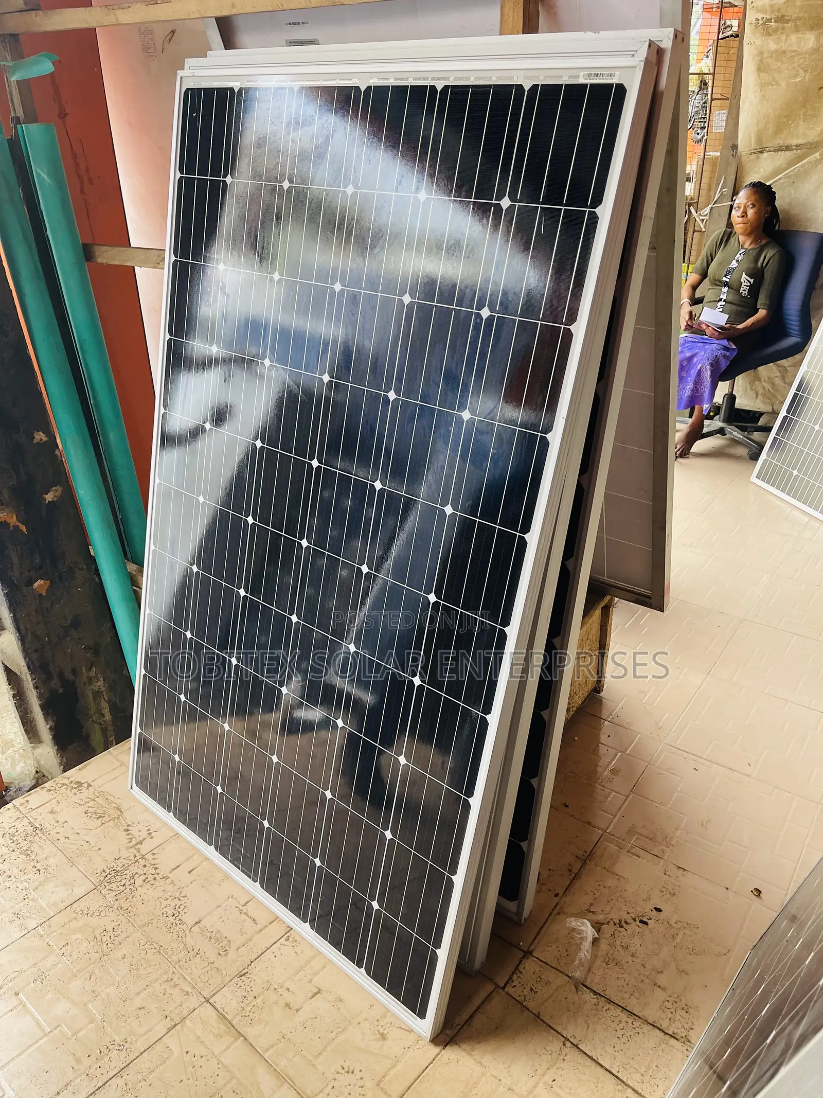 60cells 300w Canadian Panels