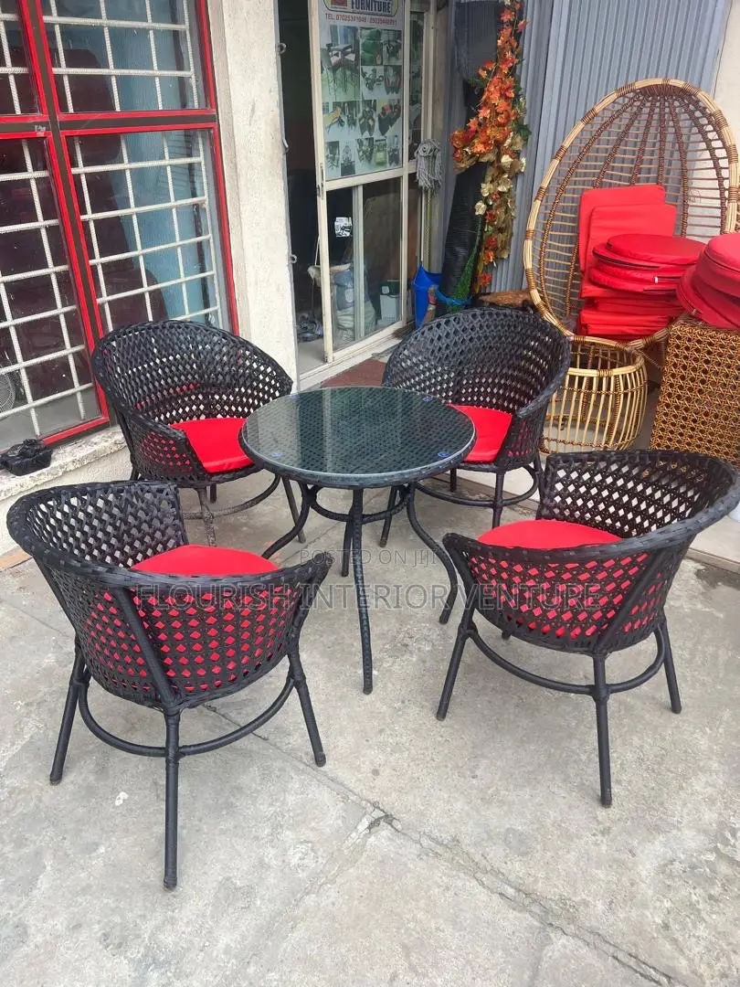 Quality Design Rattan Outdoor Set
