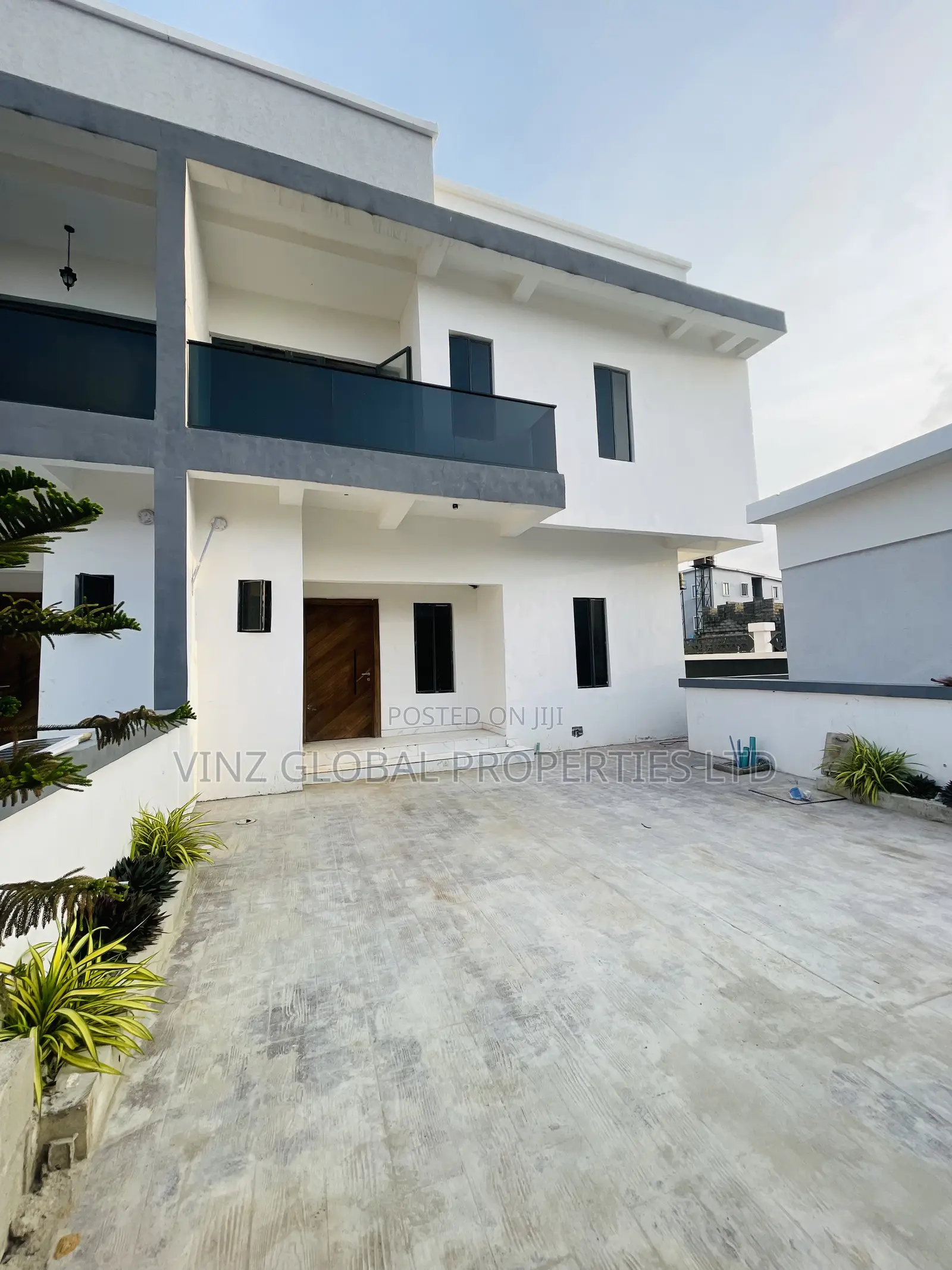 4bdrm Duplex in Sangotedo for sale