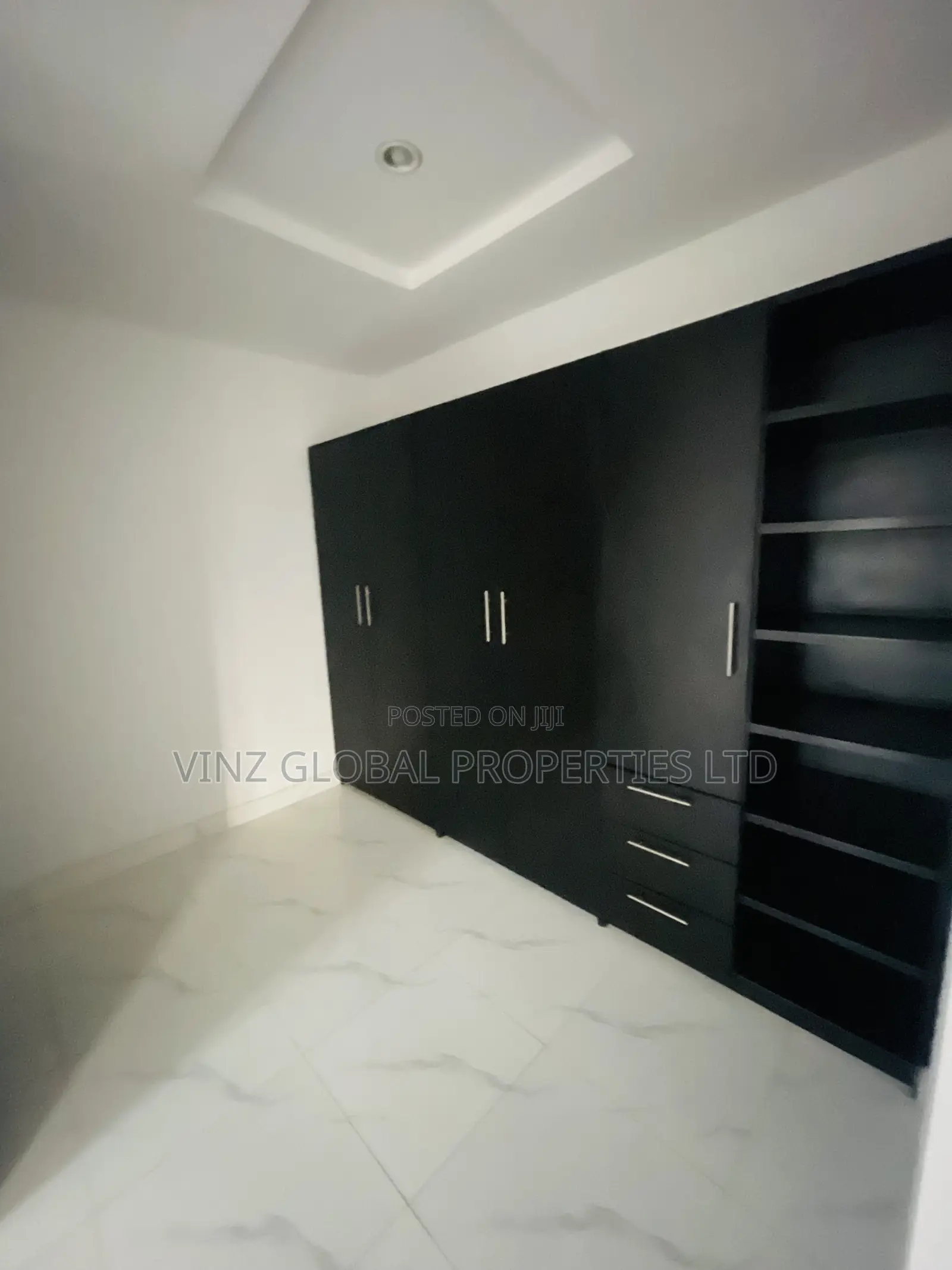 4bdrm Duplex in Sangotedo for sale