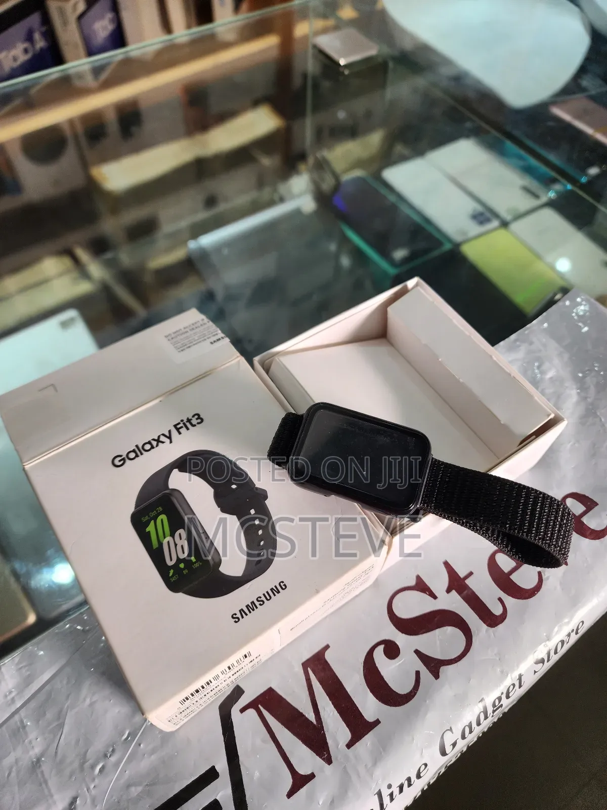 Samsung Galaxy Fit3 Fitness Tracker Smartwatch Open Box