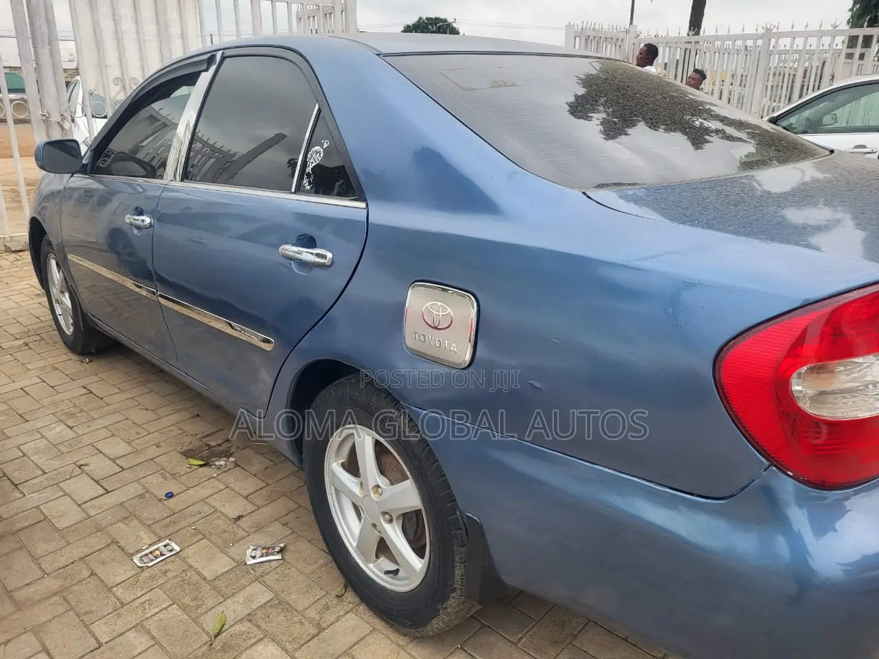 Toyota Camry LE 4dr Sedan (2.4L 4cyl 5M) 2003 Blue