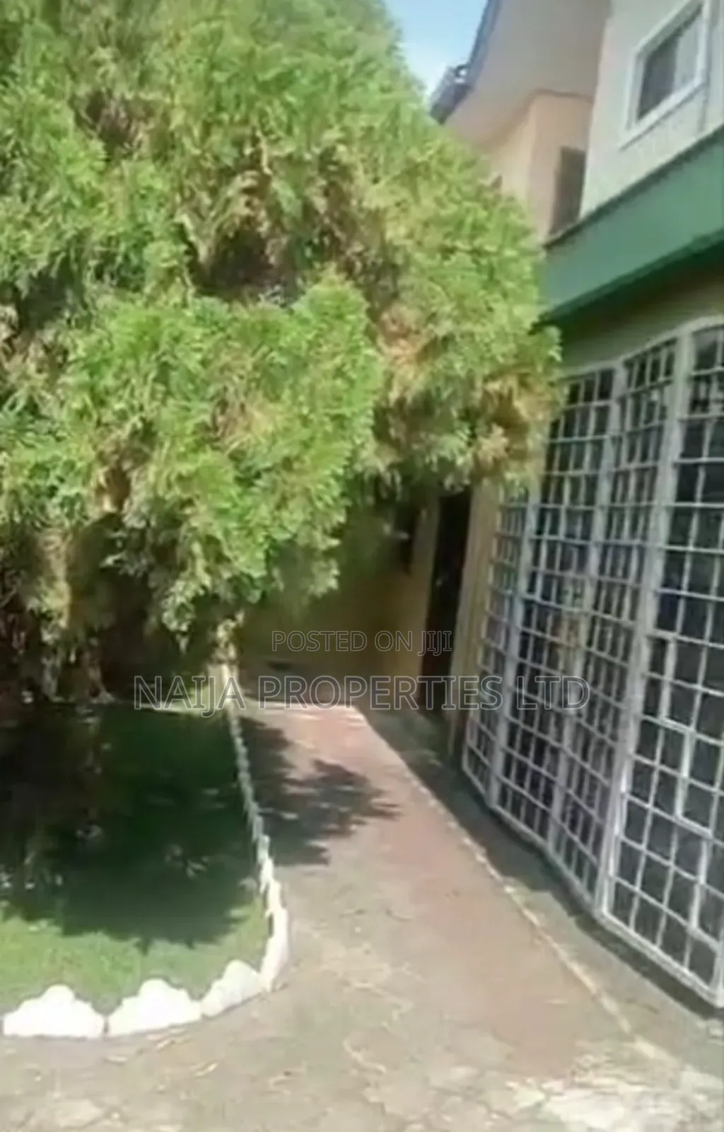 4bdrm Duplex in Mobolaji Johnson, Lekki Phase 1 for sale