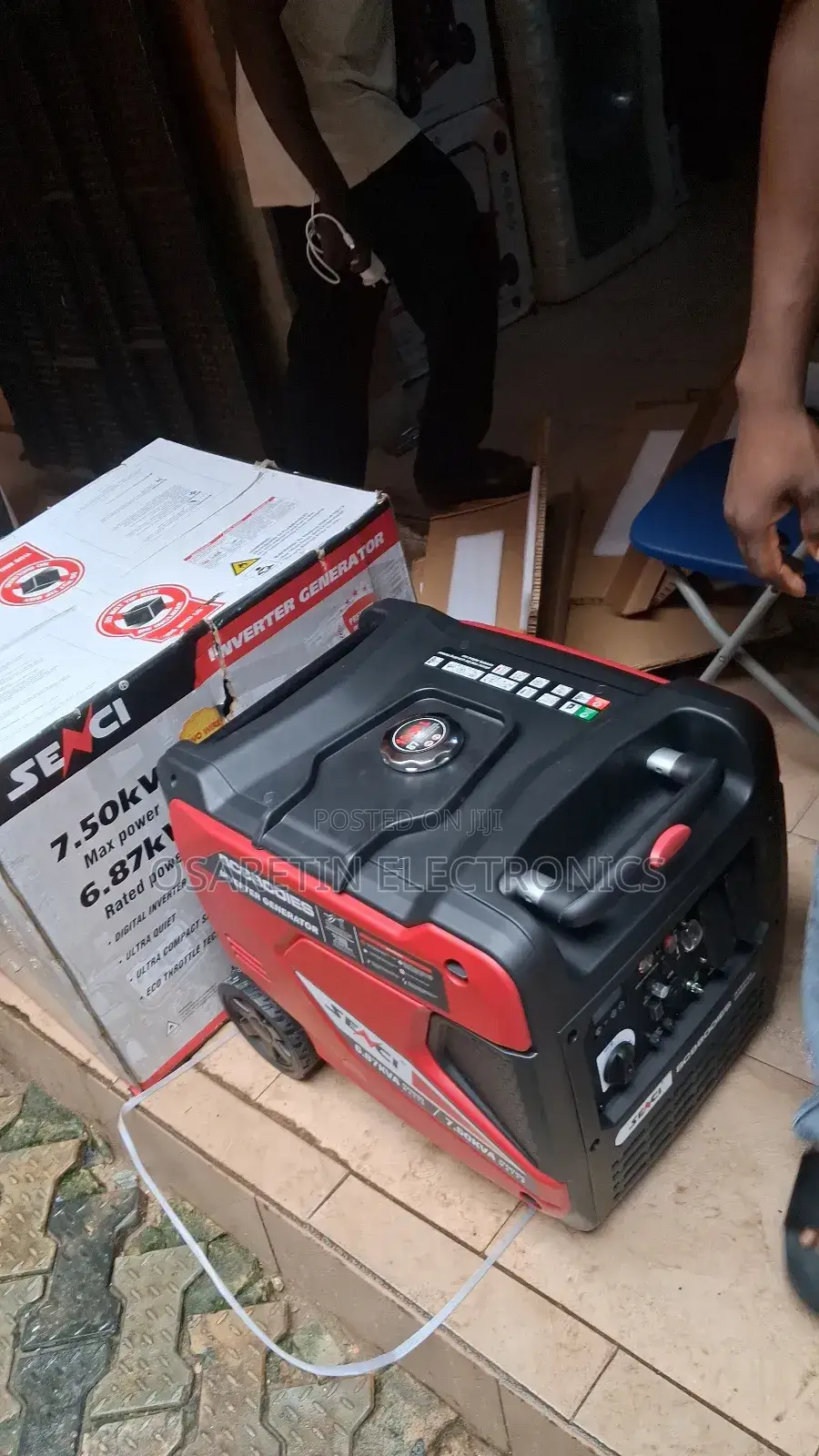 Senwei Fuel Inverter Generator, Very Low Noise, Low Fuel Consumption