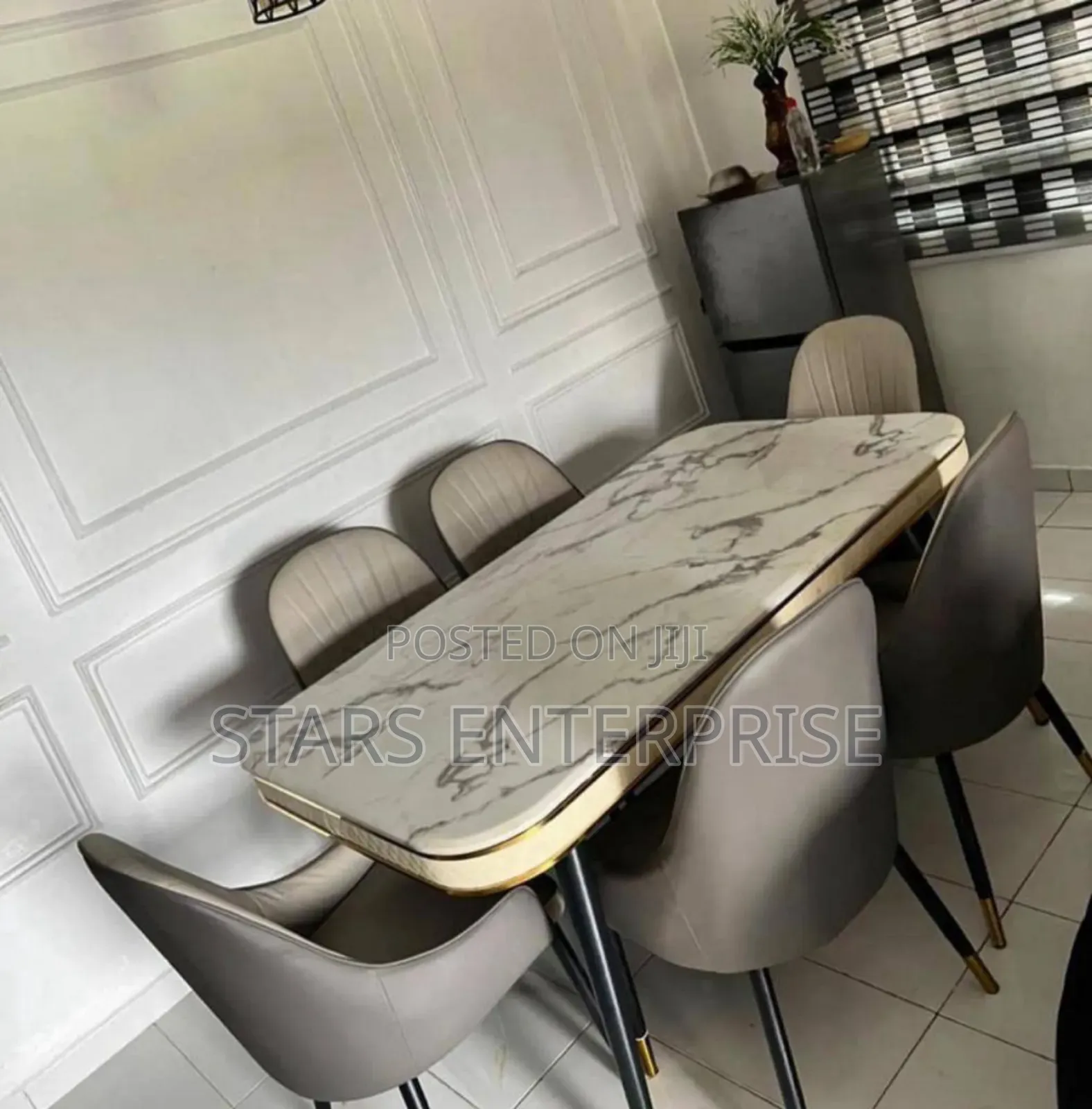 6 Seater Timeless Marble Dinning Set