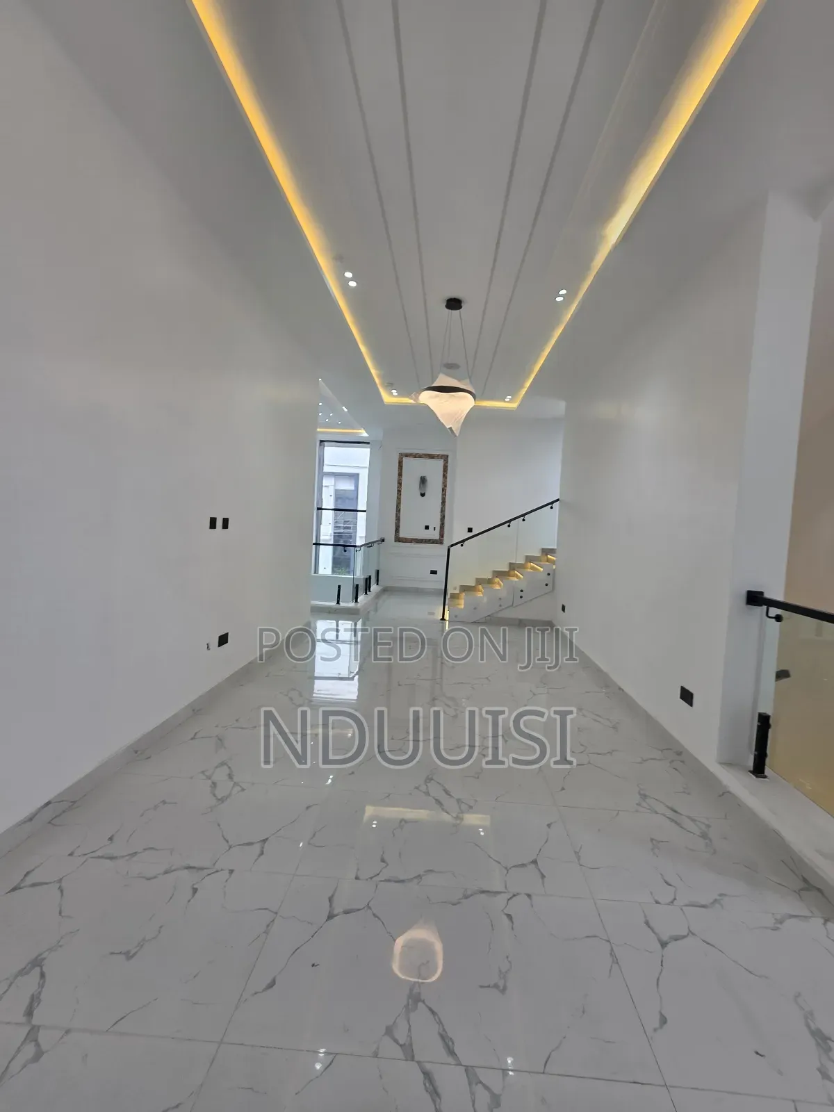 5bdrm Duplex in Lekki County Homes for sale