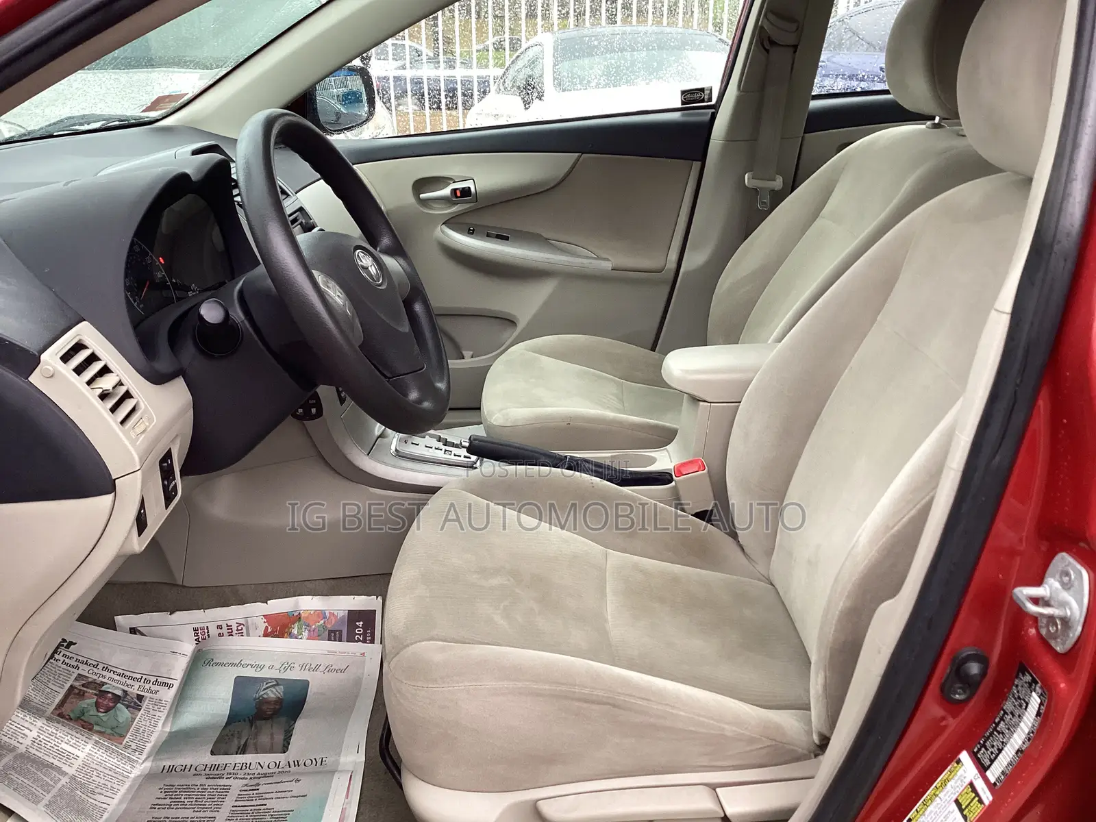 Toyota Corolla LE 4dr Sedan (1.8L 4cyl 4A) 2013 Red