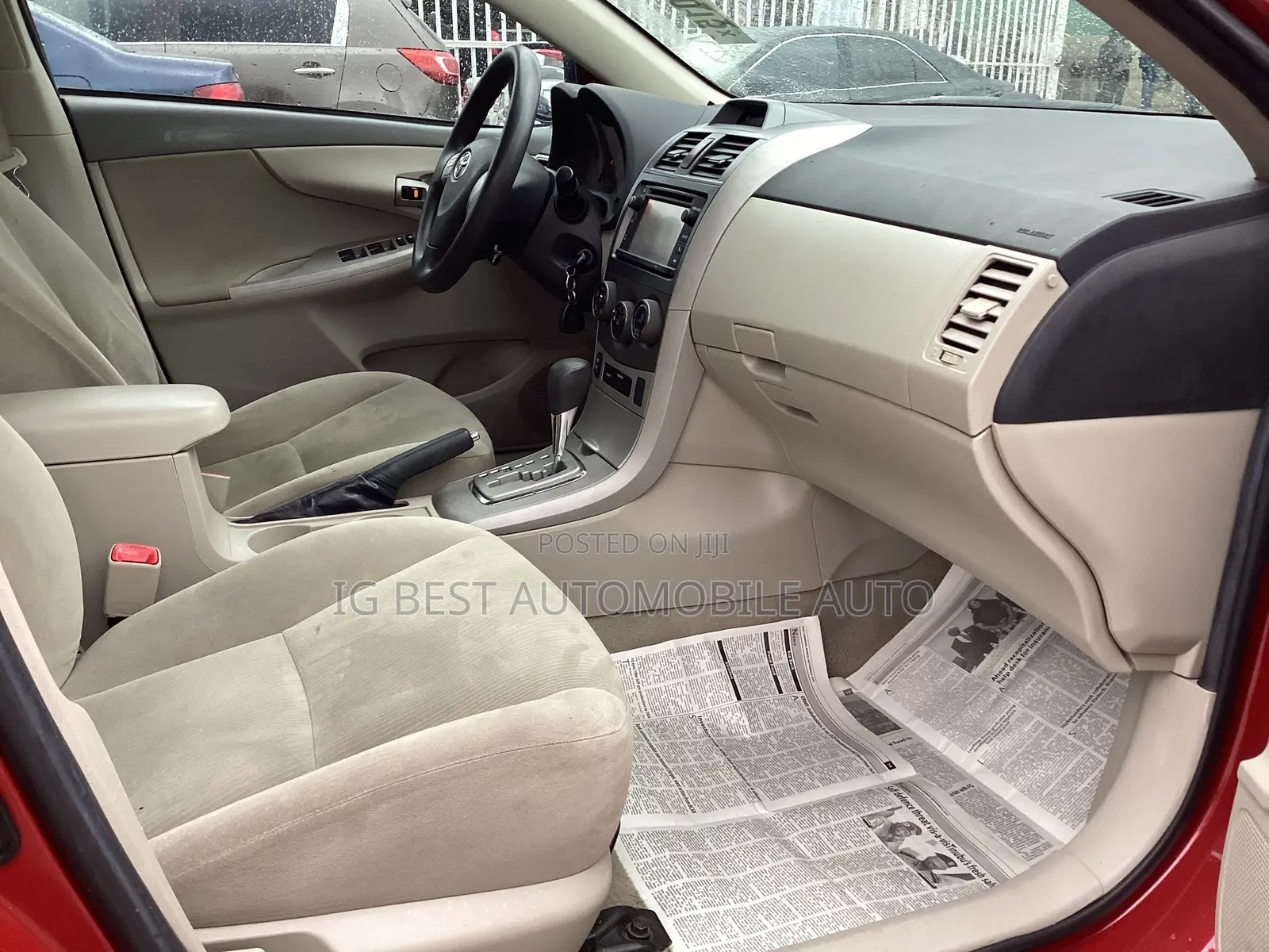 Toyota Corolla LE 4dr Sedan (1.8L 4cyl 4A) 2013 Red