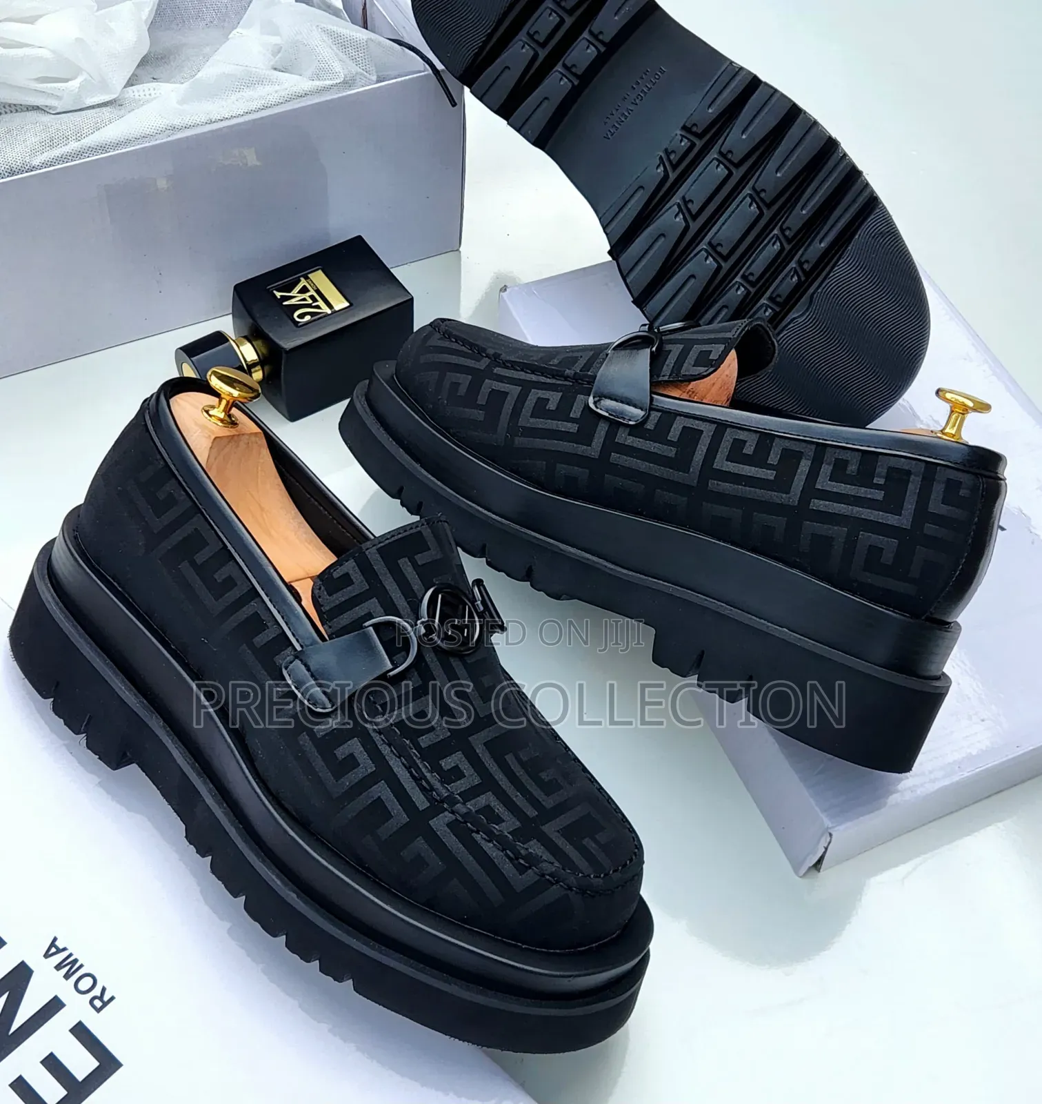 Top Quality Double Sole Black Fendi Shoe