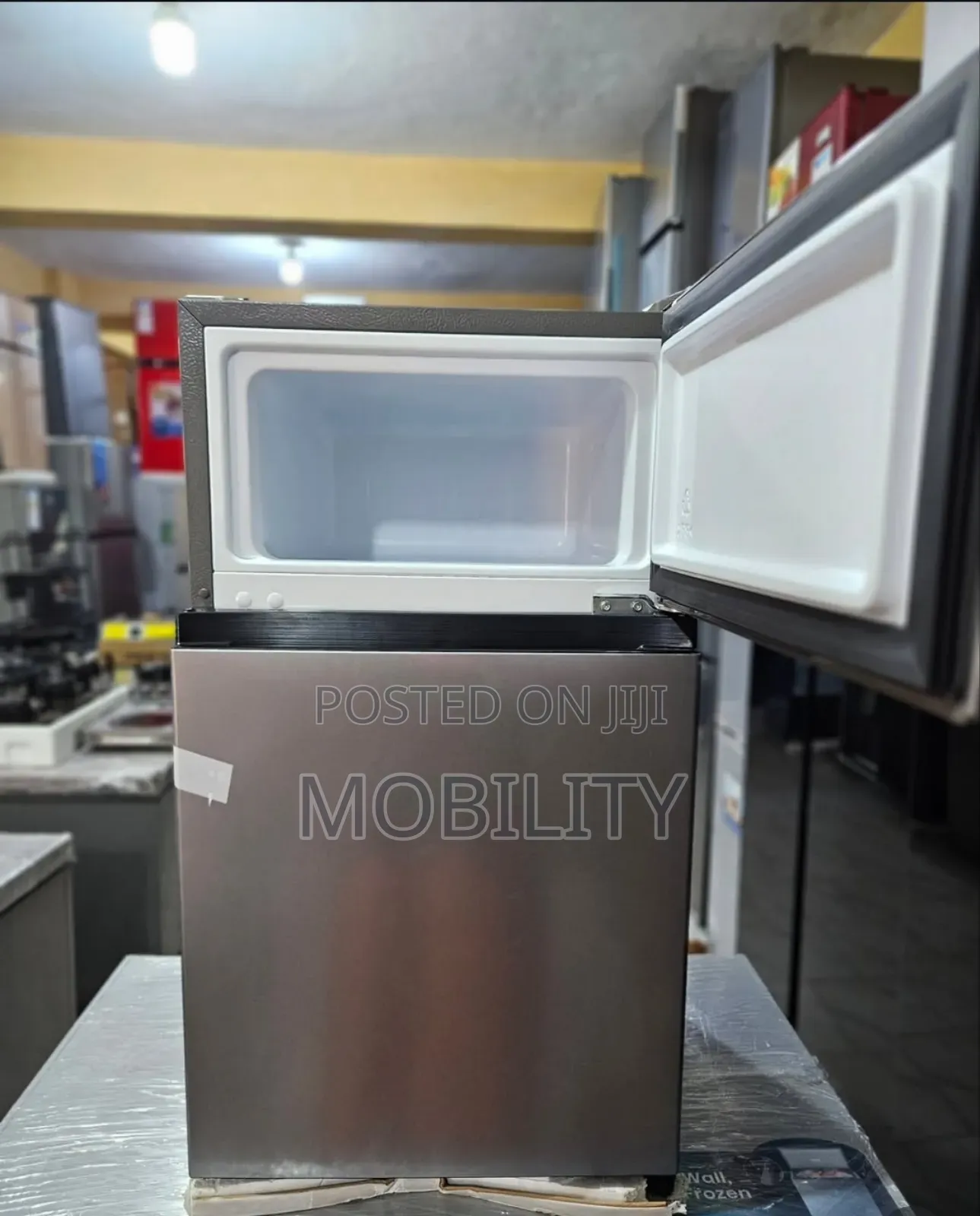 Hisense Double Door Refrigerator 100liters Frezzer