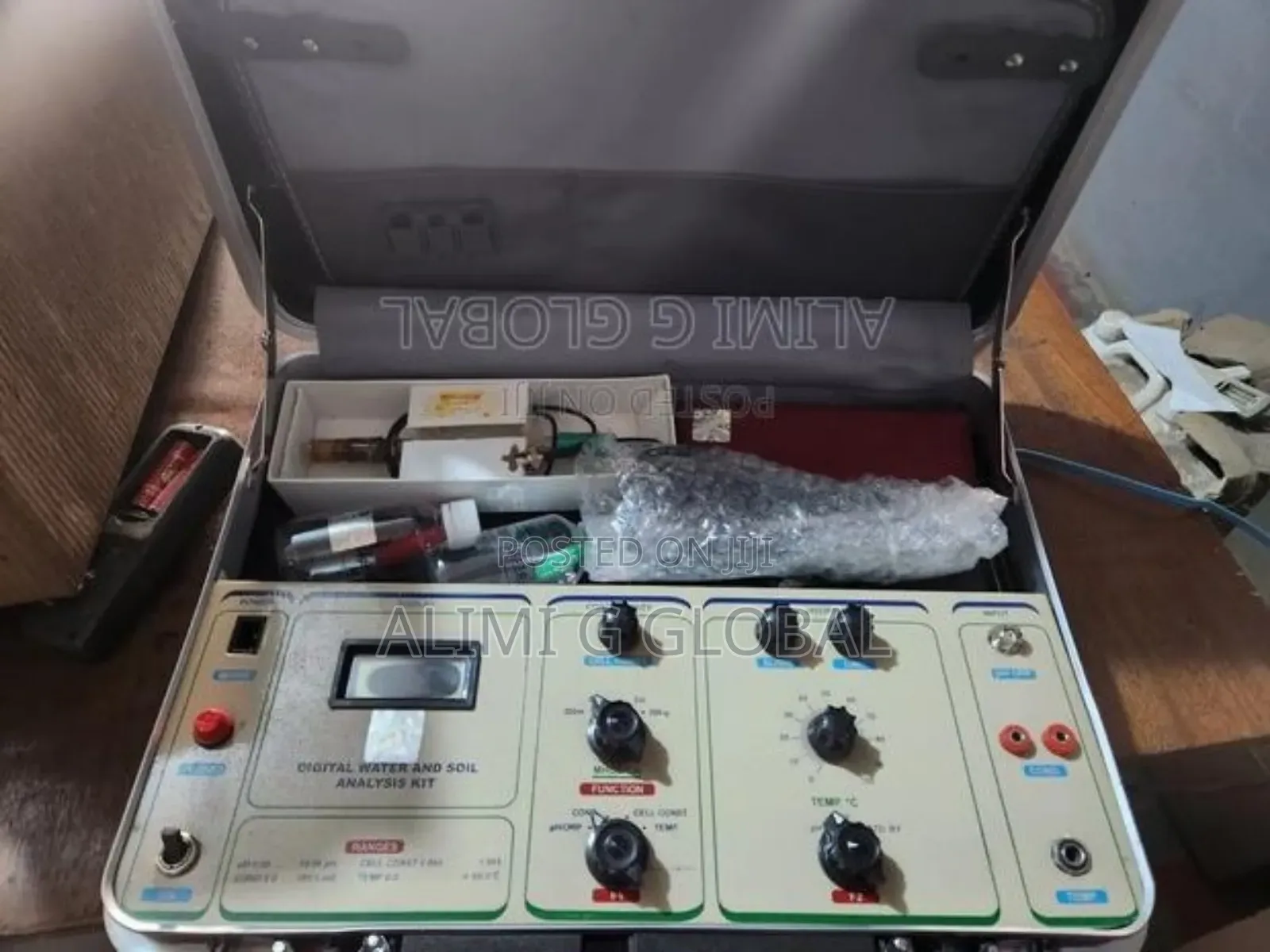 Soil and Water Field Analyzer