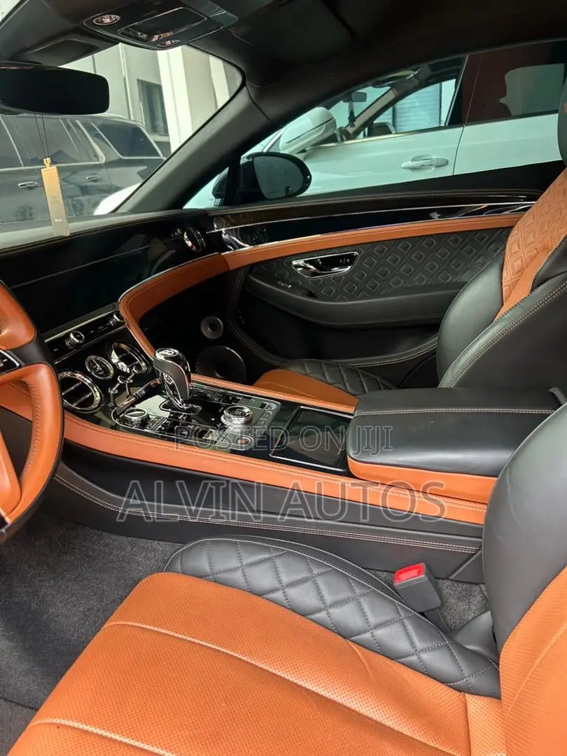 Bentley Continental 2022 Black
