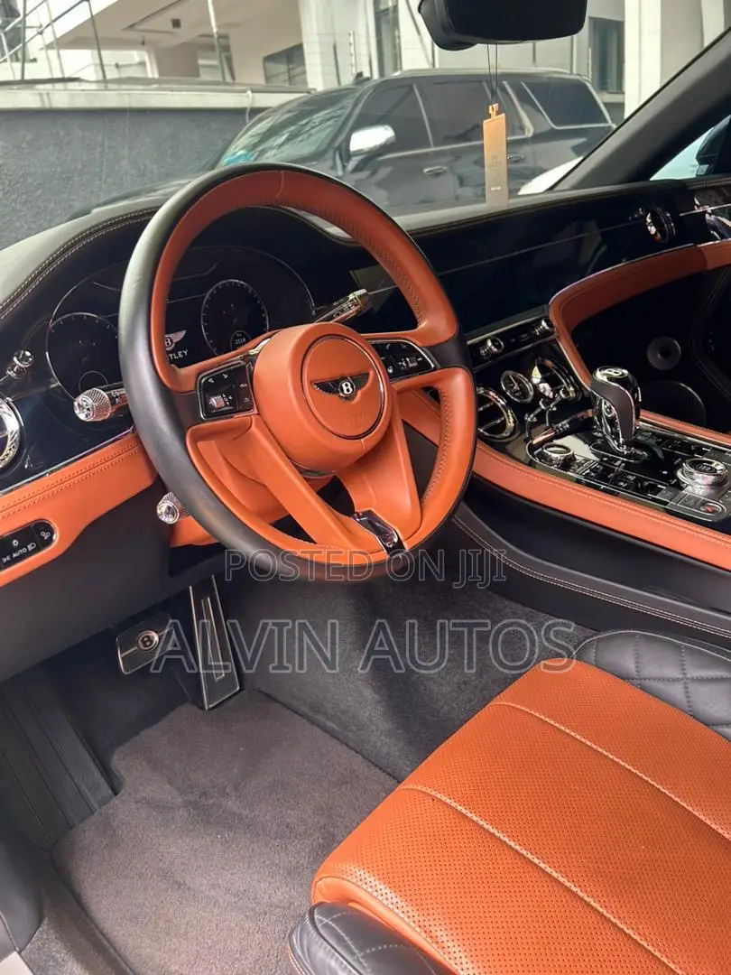 Bentley Continental 2022 Black