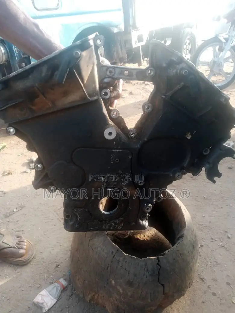 Engine Casing 1gr