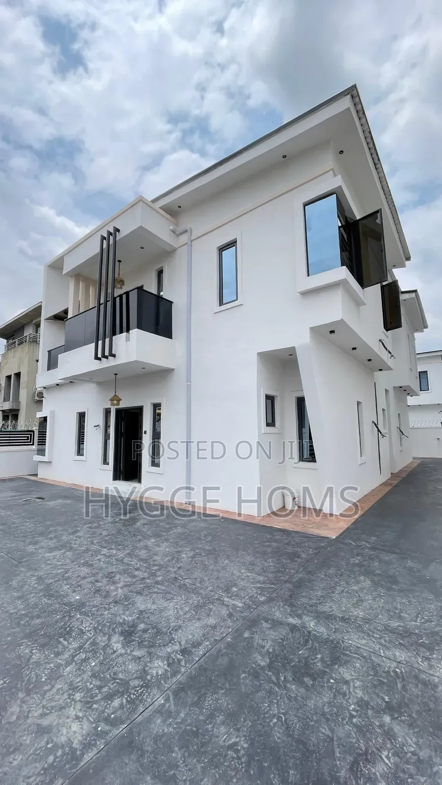 5bdrm Duplex in Maplewood Estate, Oko-Oba for sale