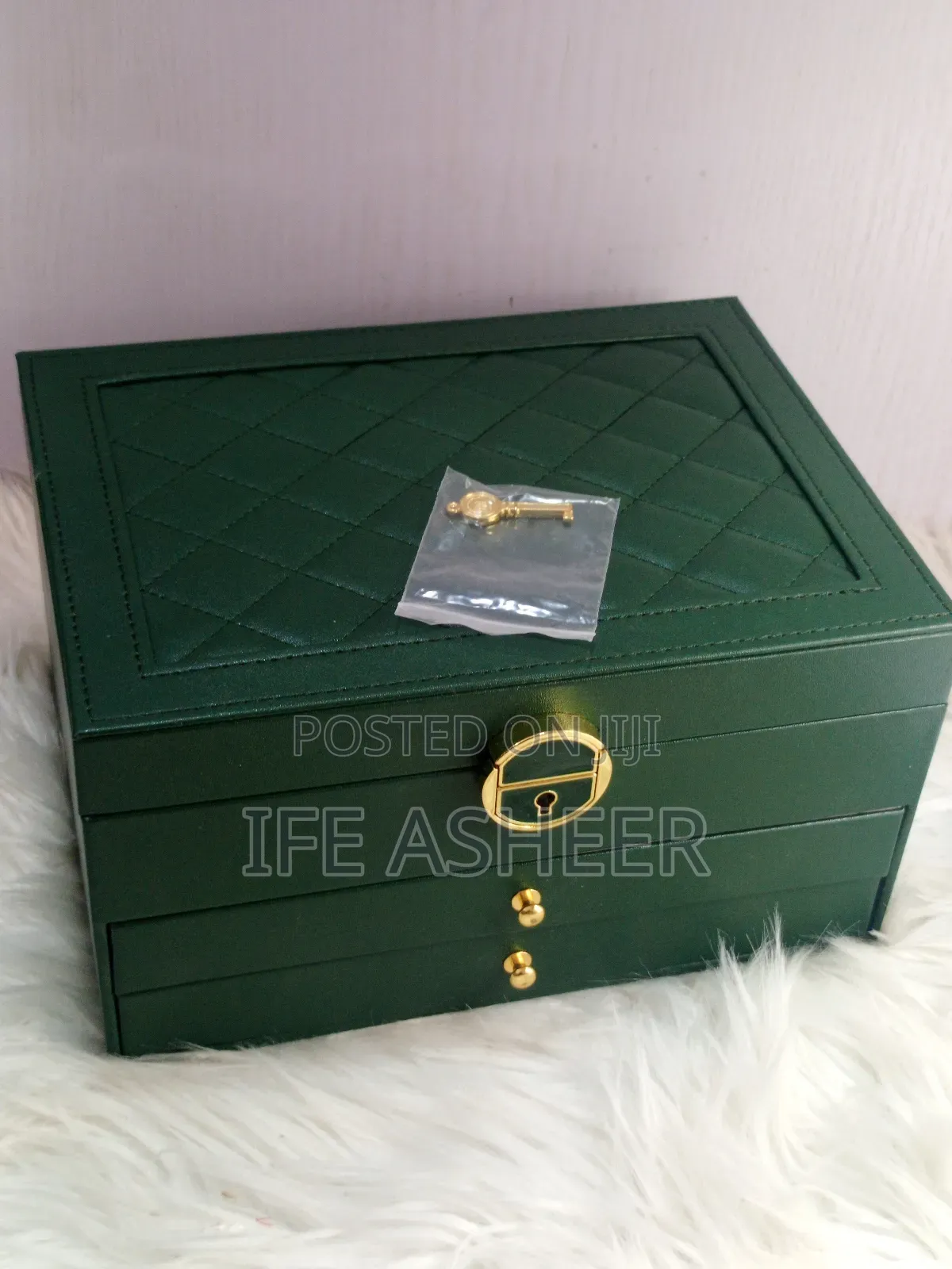 Luxury Jewelry Box - Green