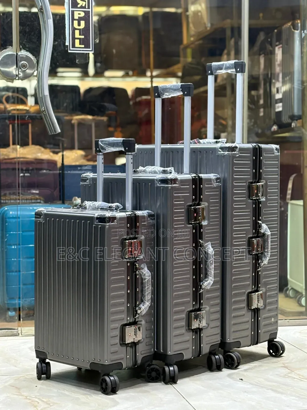 3 in One Luxury Travel Box