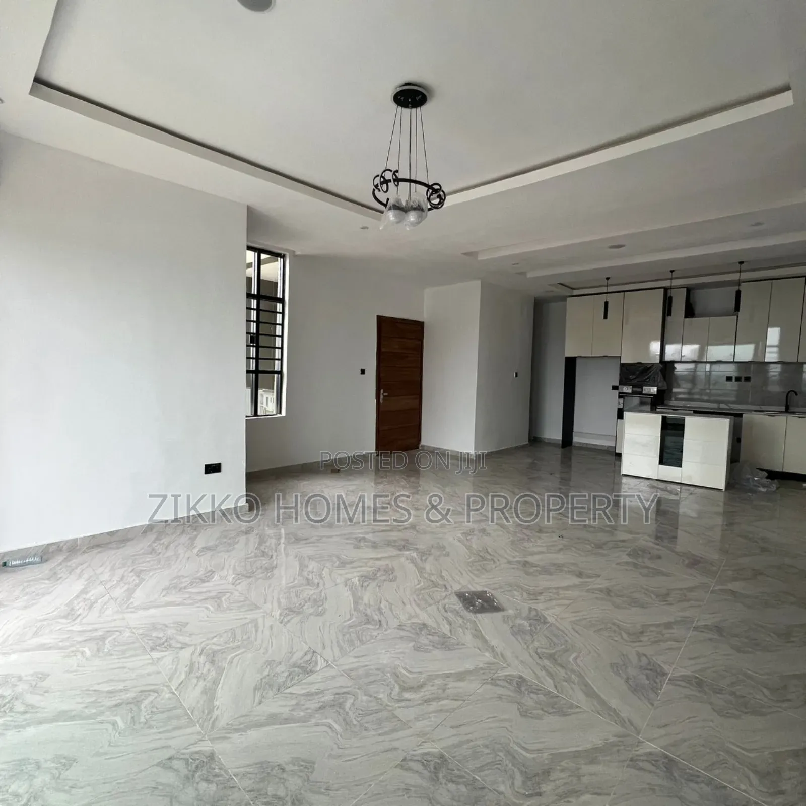 2bdrm Apartment in Ikota Gra, Lekki for sale
