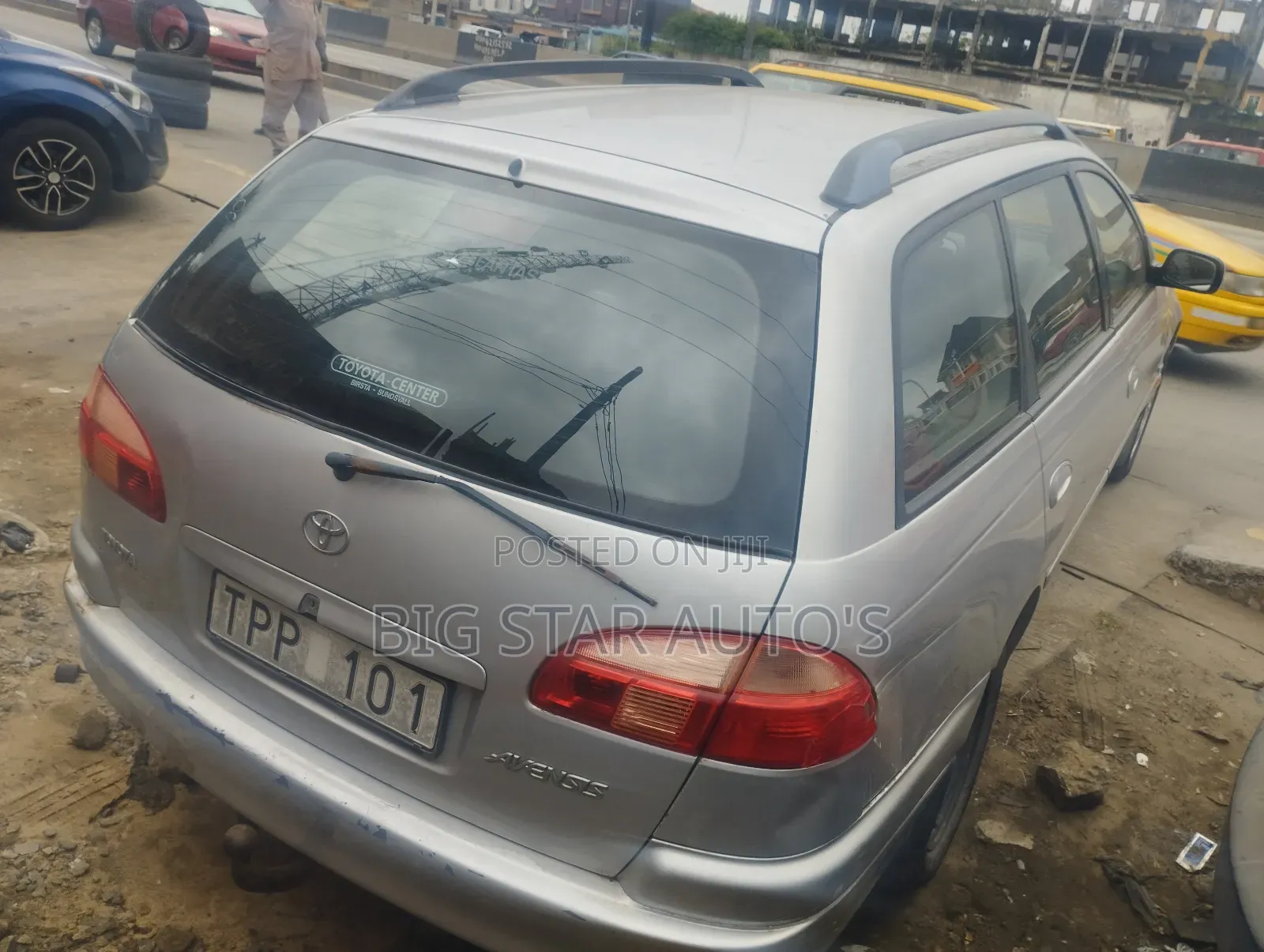 Toyota Avensis Wagon 1.8 VVT-i 2000 Silver
