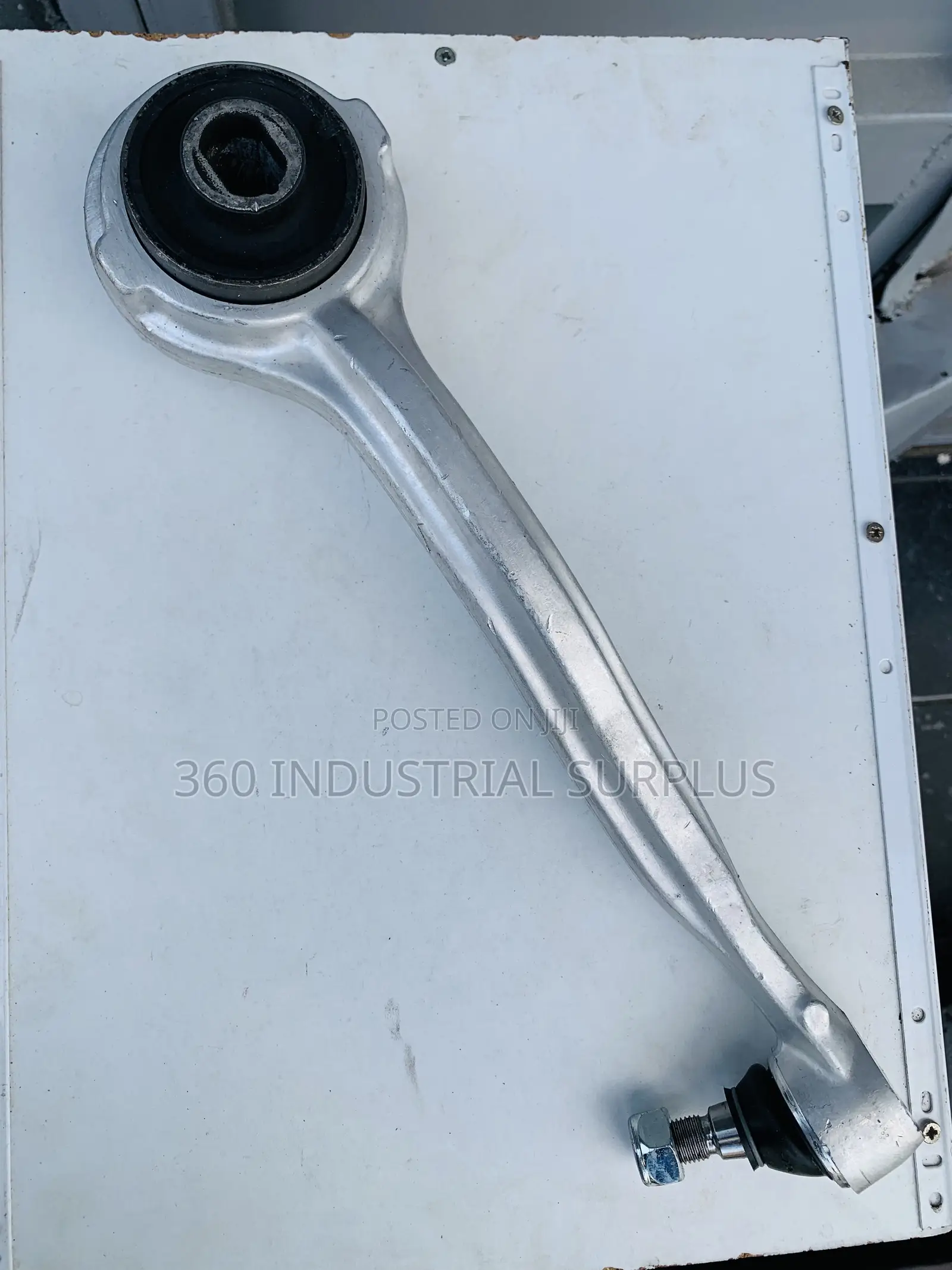 First Line Suspension Arm Rh - Fca6291