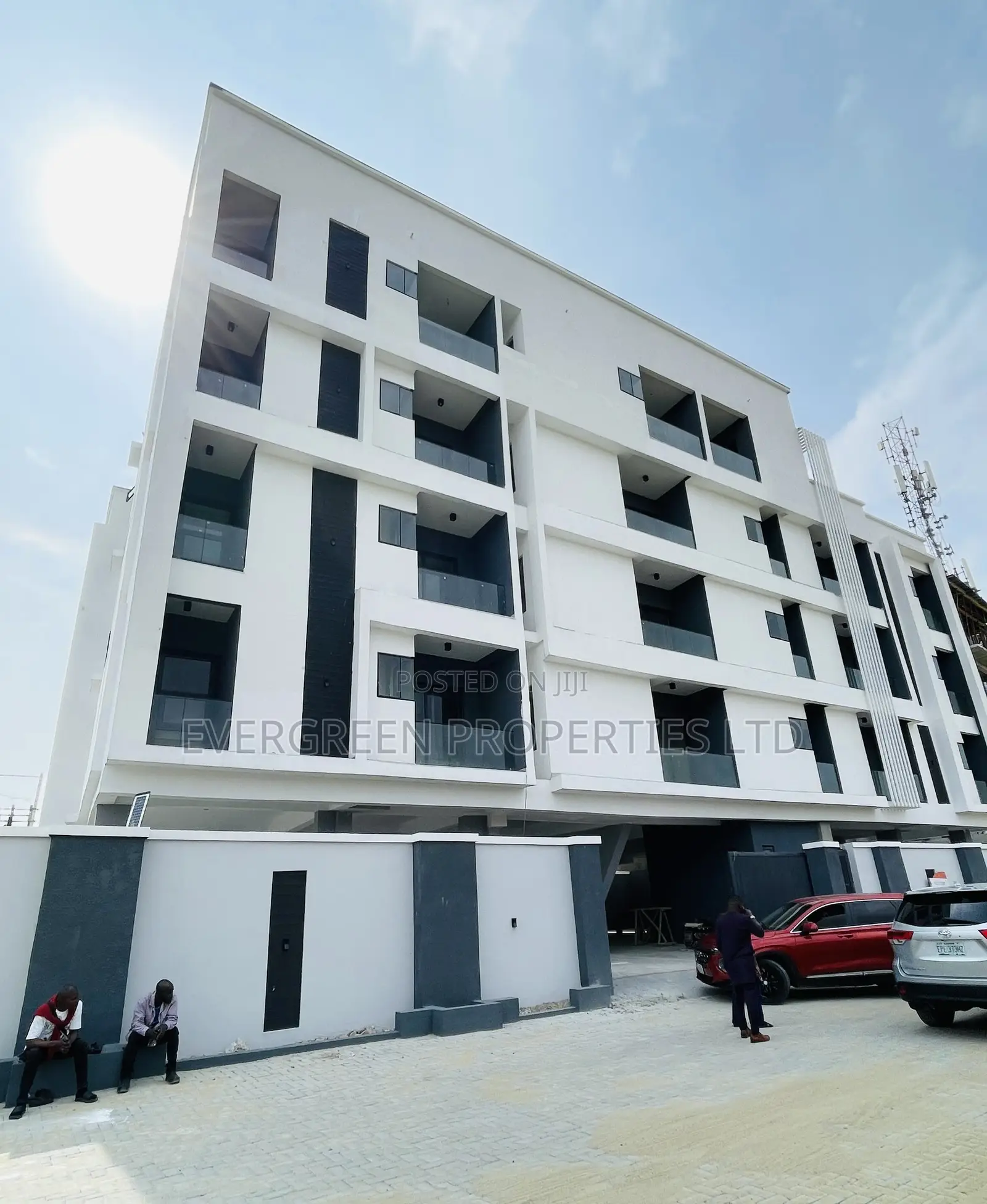 2bdrm Block of Flats in Ikate for sale