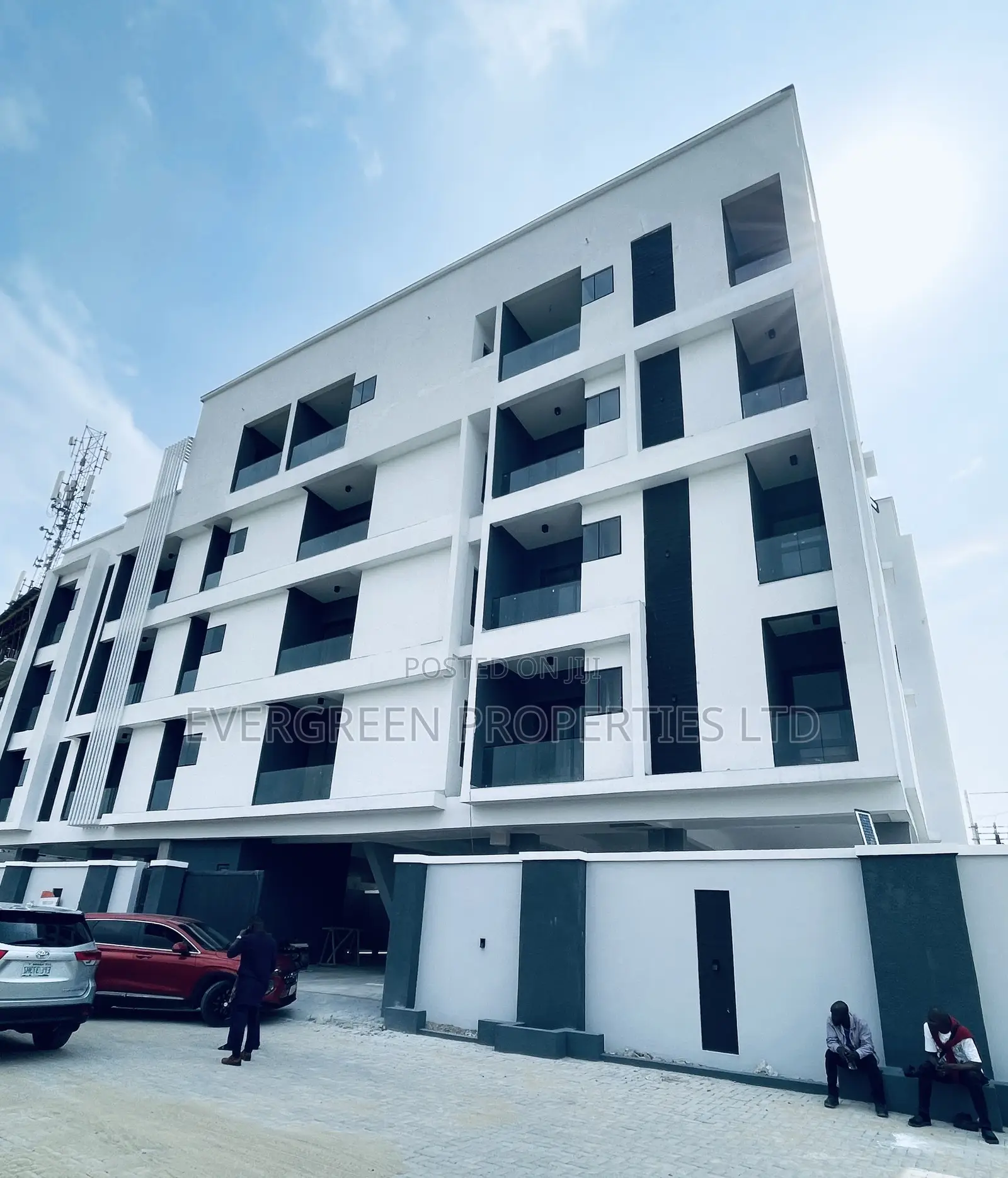 2bdrm Block of Flats in Ikate for sale