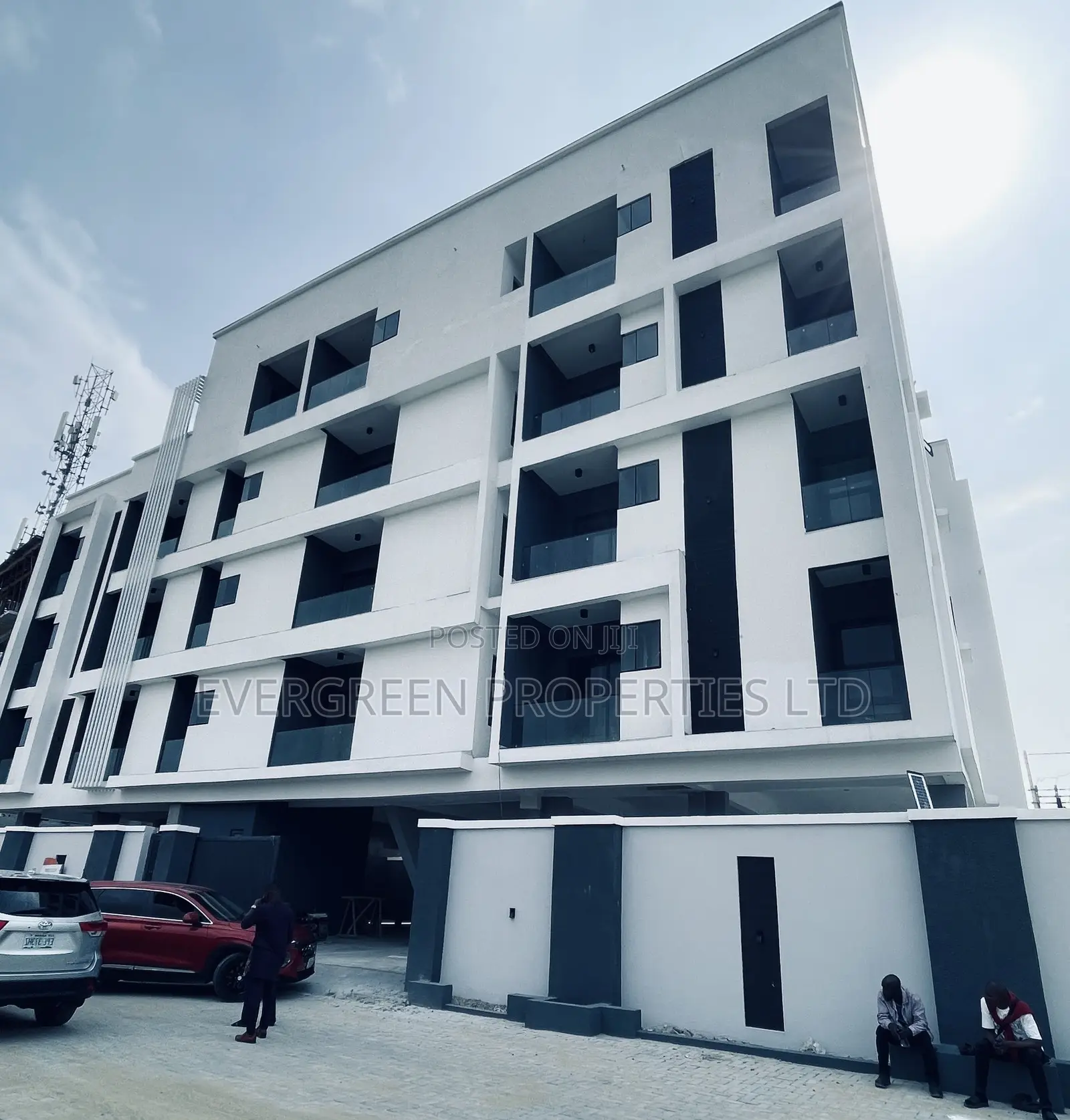 2bdrm Block of Flats in Ikate for sale