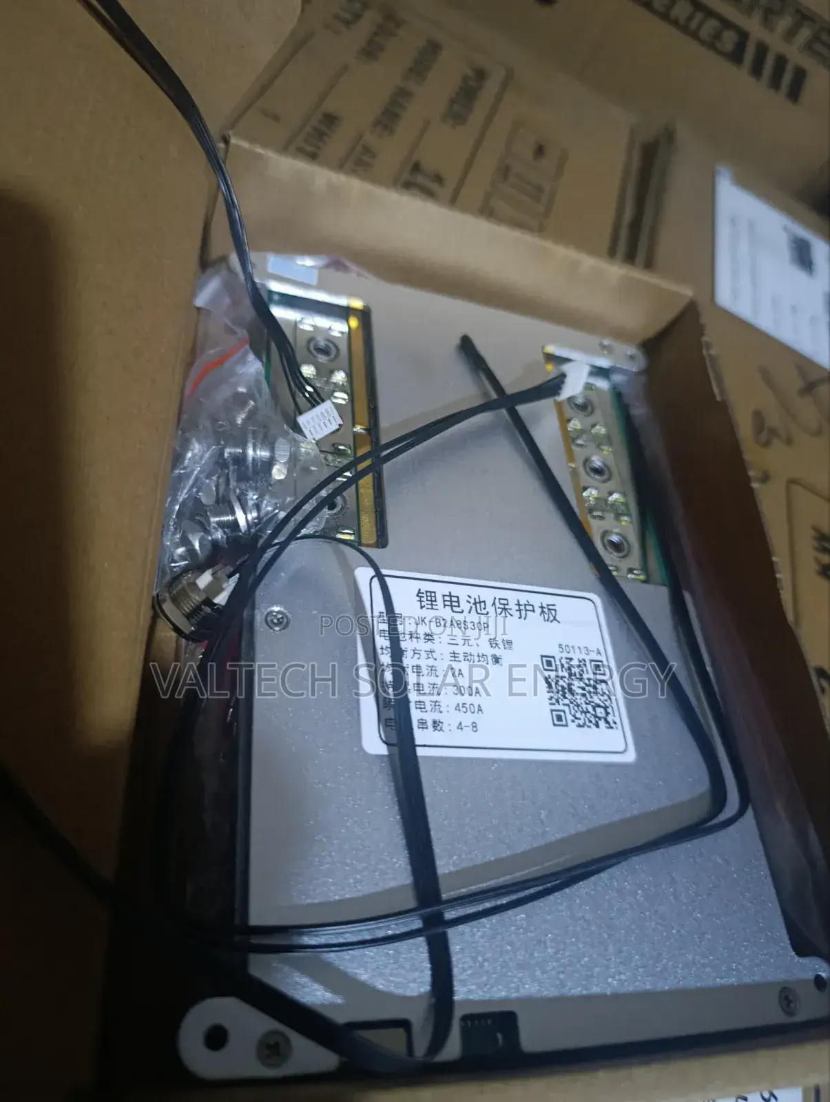 Jk-B2a8s30p 300a 4s-8s 2a Active Balancer Smart Lithium Battery BMS