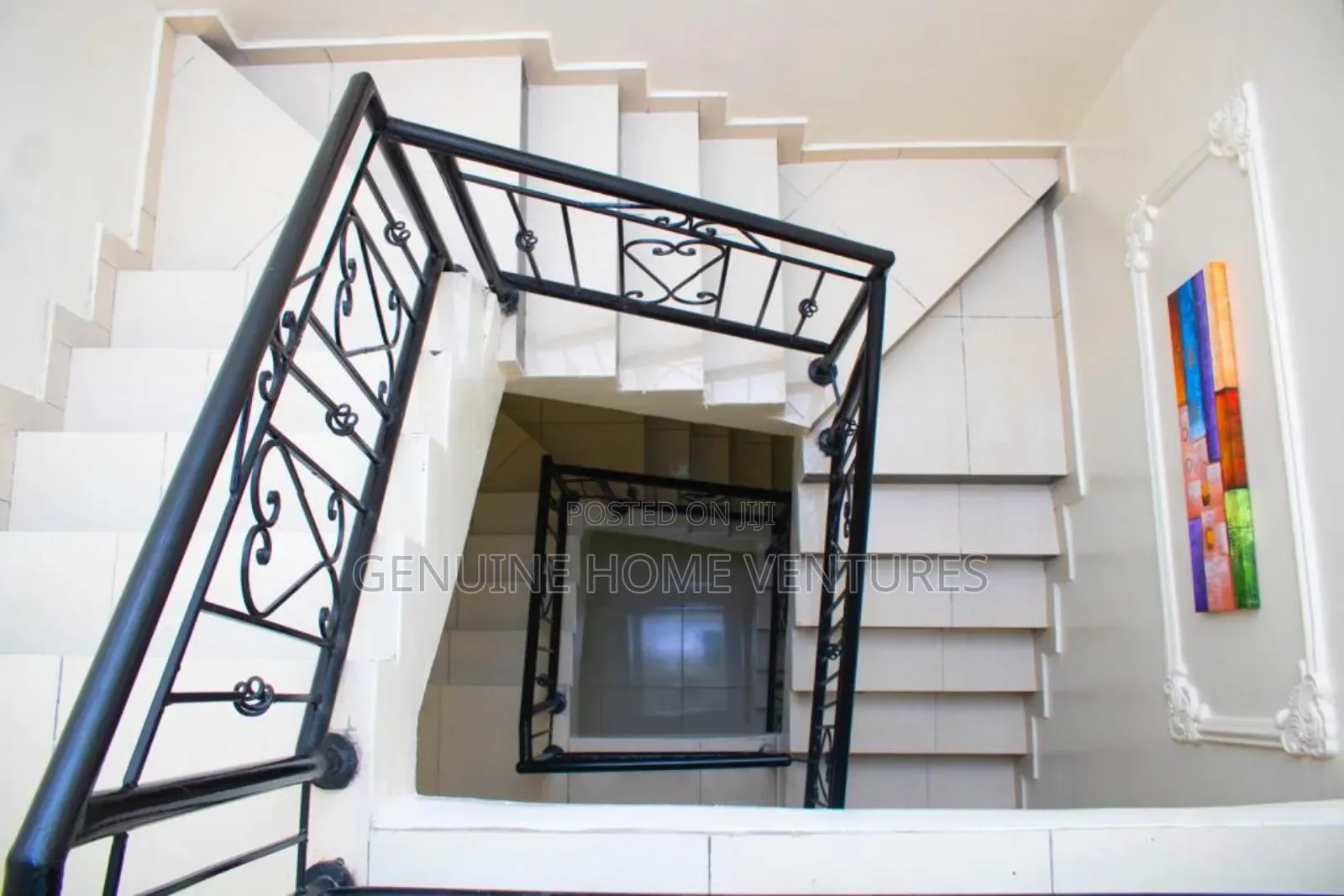 Furnished 5bdrm Duplex in Silver Springs for rent