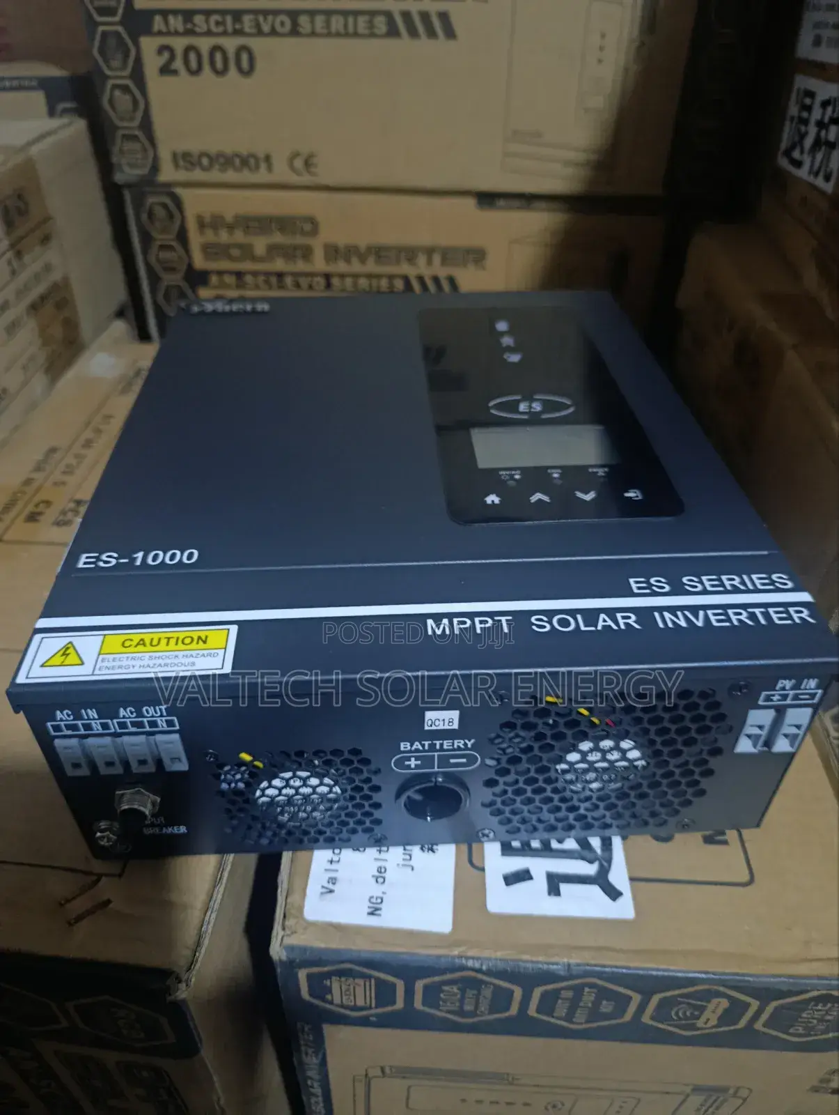 Anern 12v 1kw Hybrid Inverter With 40a MPPT