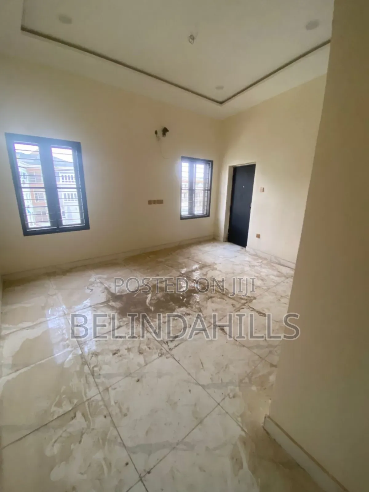 5bdrm Townhouse/Terrace in Jahi for sale