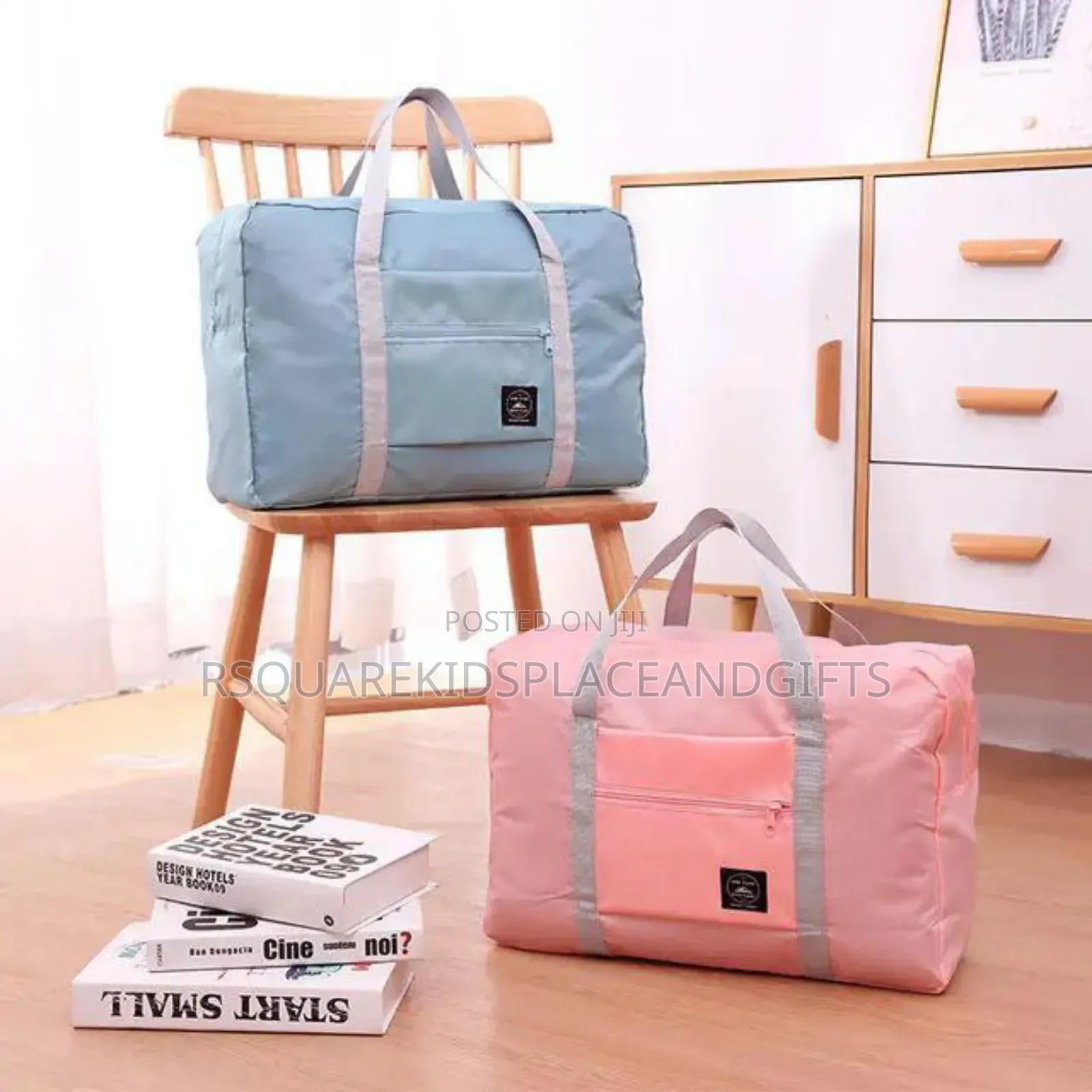 Foldable Traveling Bag for Souvenir