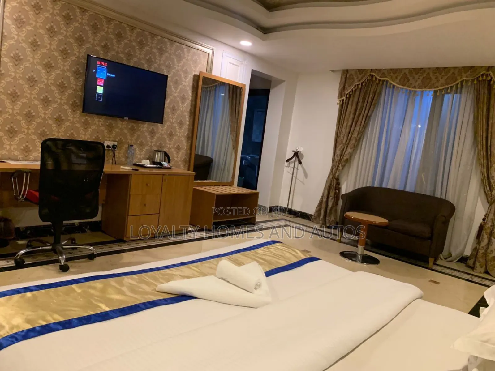 Furnished 7bdrm Mansion in Banana Island, Ikoyi for sale